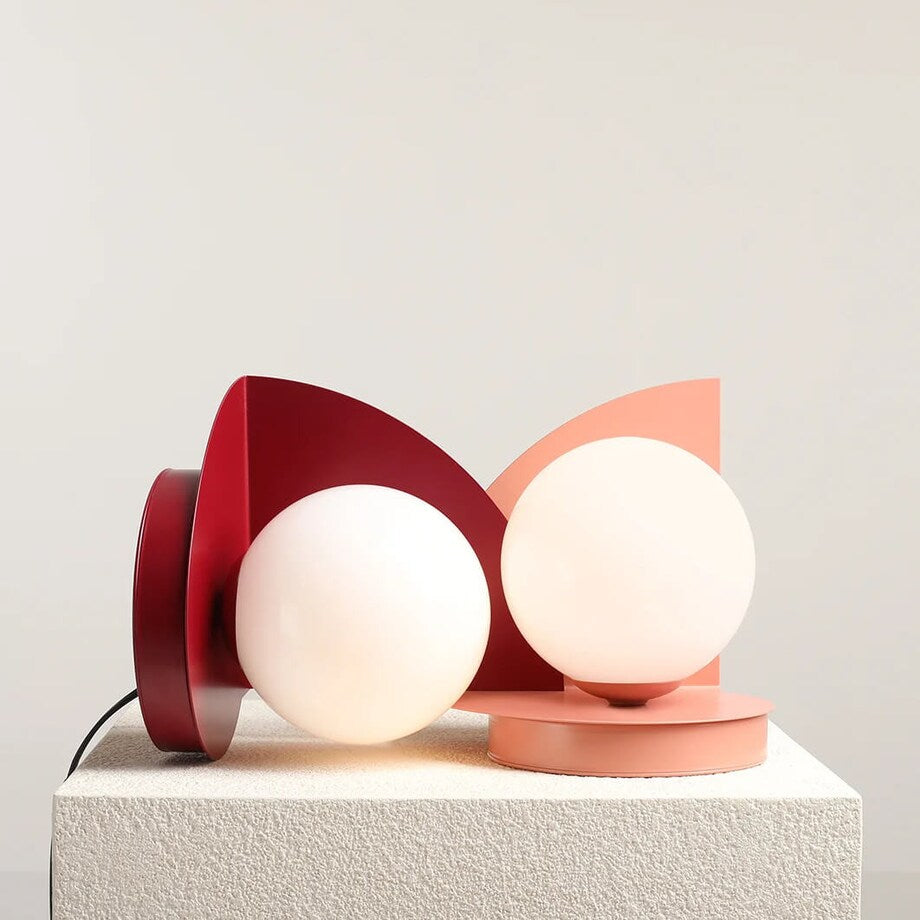 Loop red table lamp