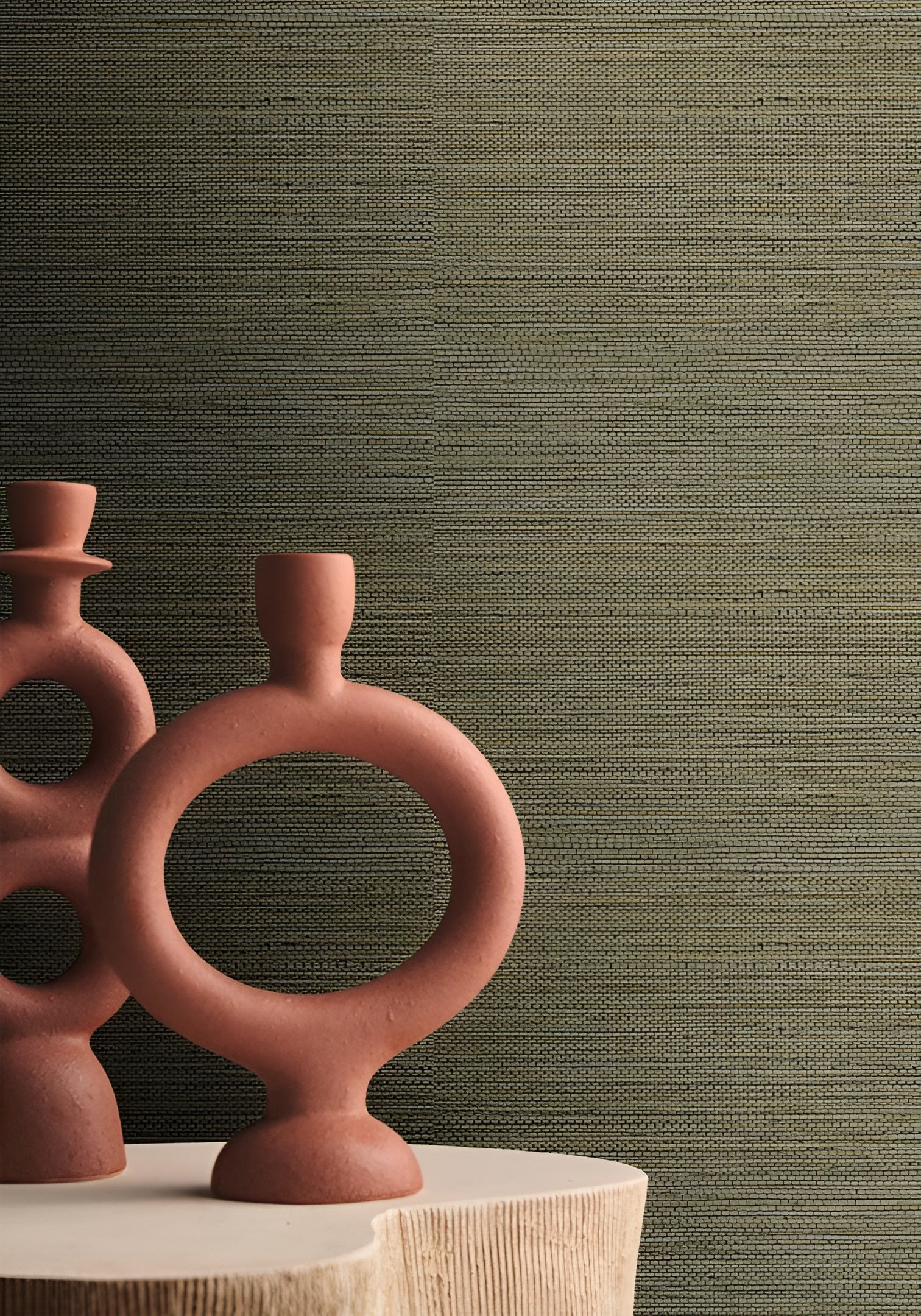 Strukturierte Tapete, die Seegrasfasern imitiert ZOSTERA - KAKI dunkelgrün