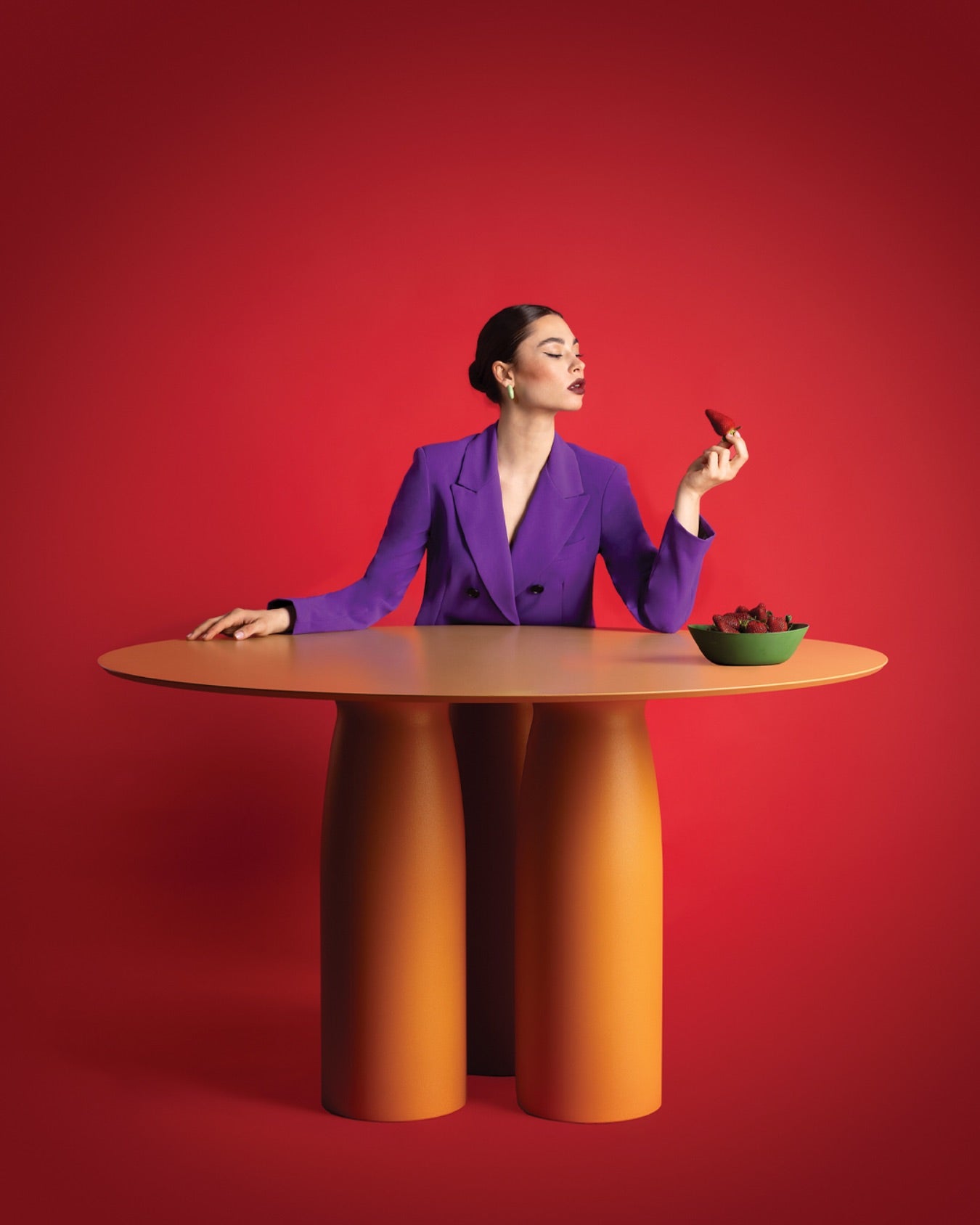 Tisch TOTO Keramik grau