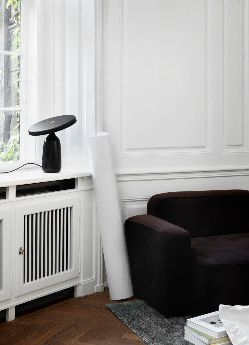Eddy black table lamp