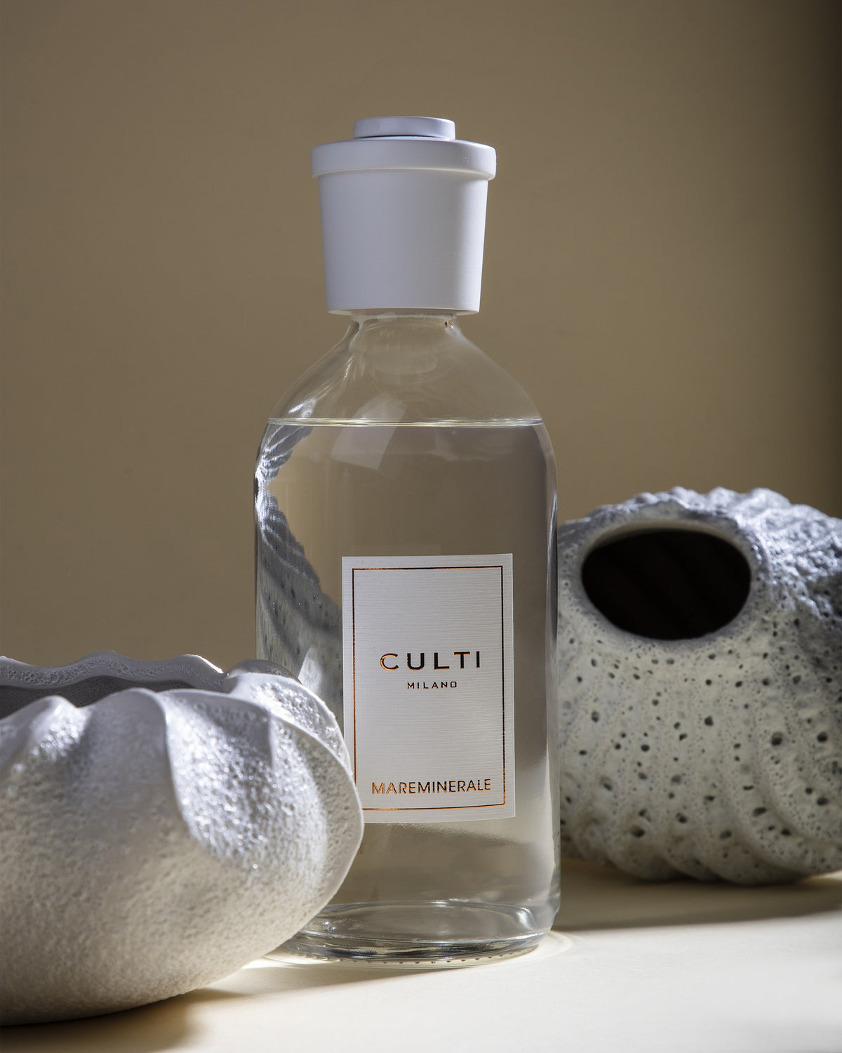 Geuroldiffuser STILE - ARAMARA met tonen van bittere sinaasappel, bergamot en sandelhout