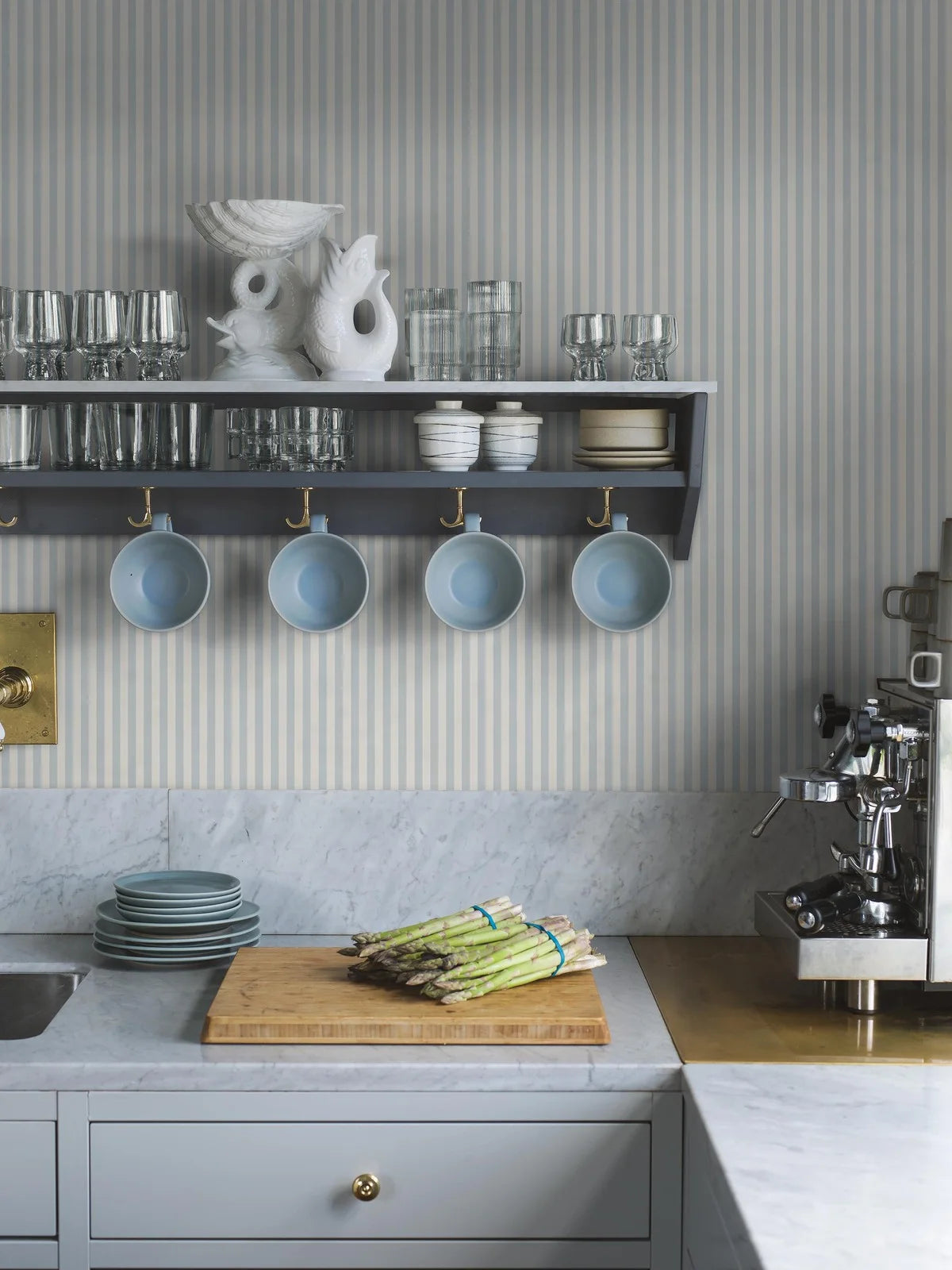Tapete mit Streifen MÖLLE STRIPE blau-beige