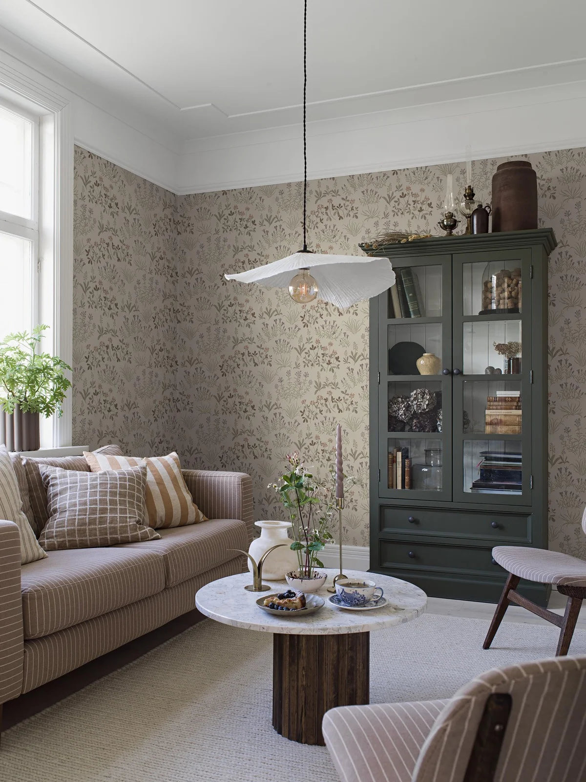 Beige wandtapijt met bloemenmotief NORAS ANG met bruin
