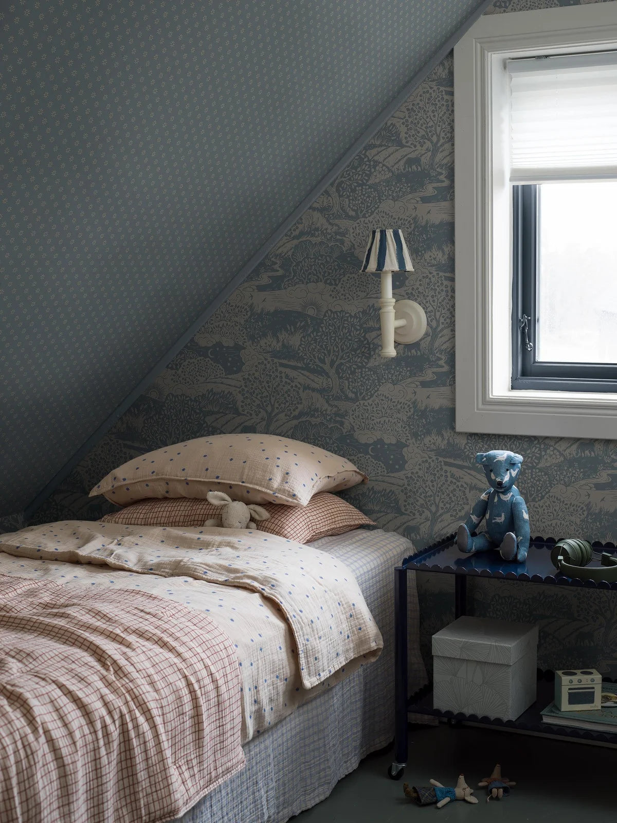 Kindertapijt met landschap SOLANGEN blauw met beige