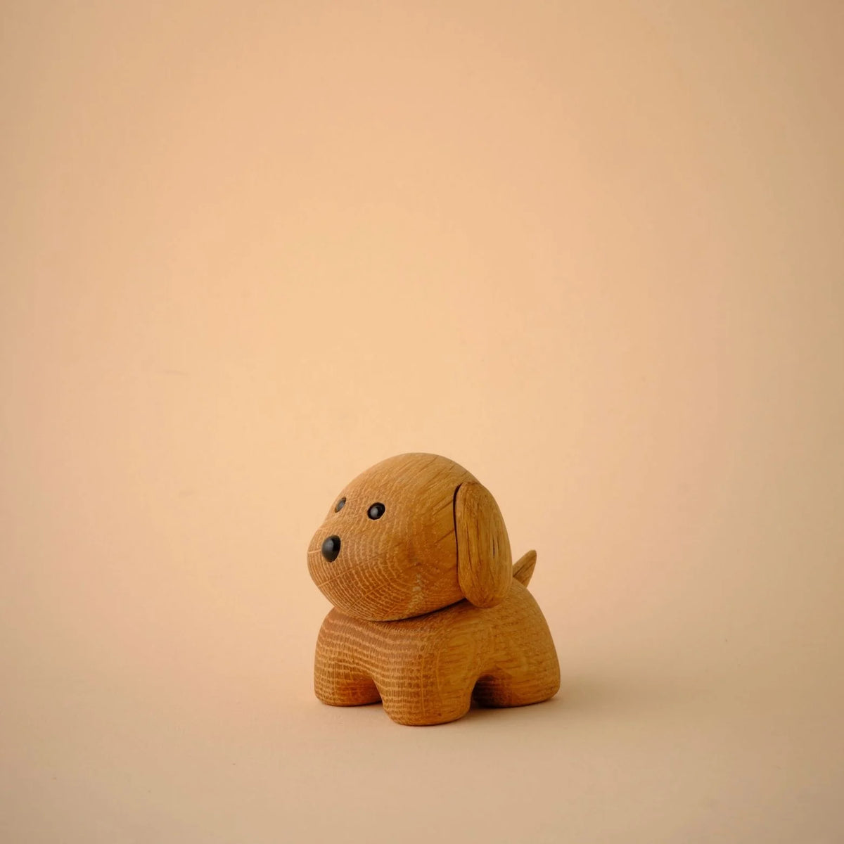 Decoratieve figuur DOG eikenhout
