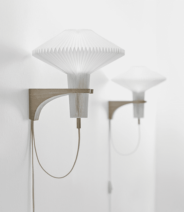 Wall lamp MODEL 204 MUSHROOM white with a light oak base