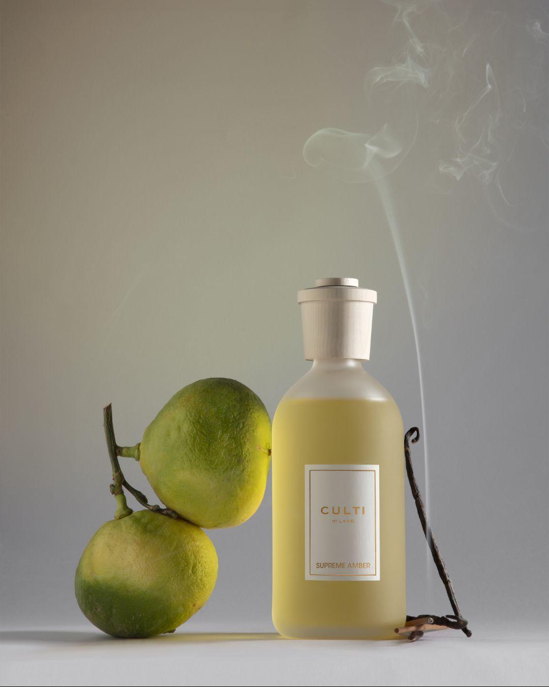 Geuroldiffuser STILE - ARAMARA met tonen van bittere sinaasappel, bergamot en sandelhout