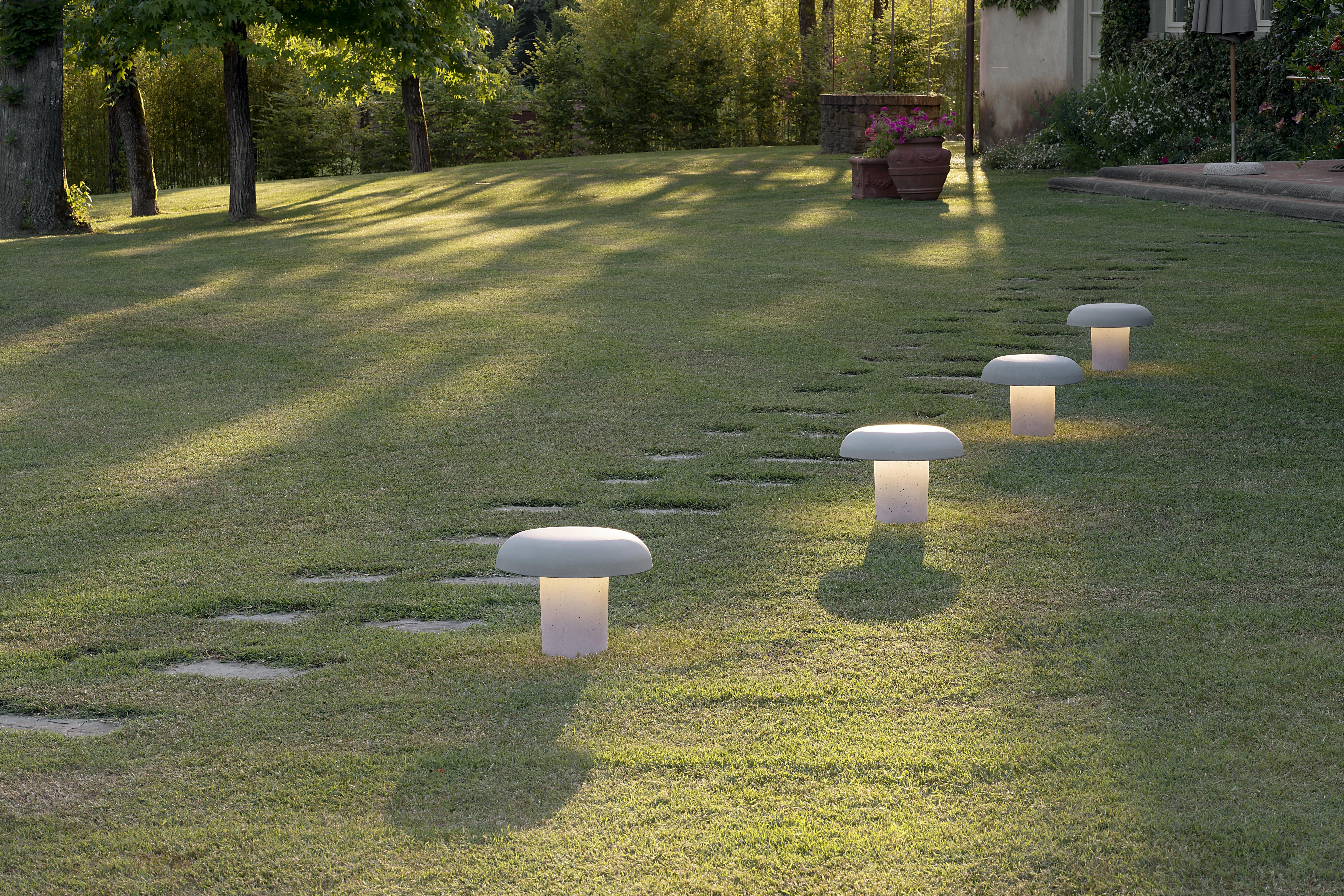 Außenlampe AMANITA grauer Beton