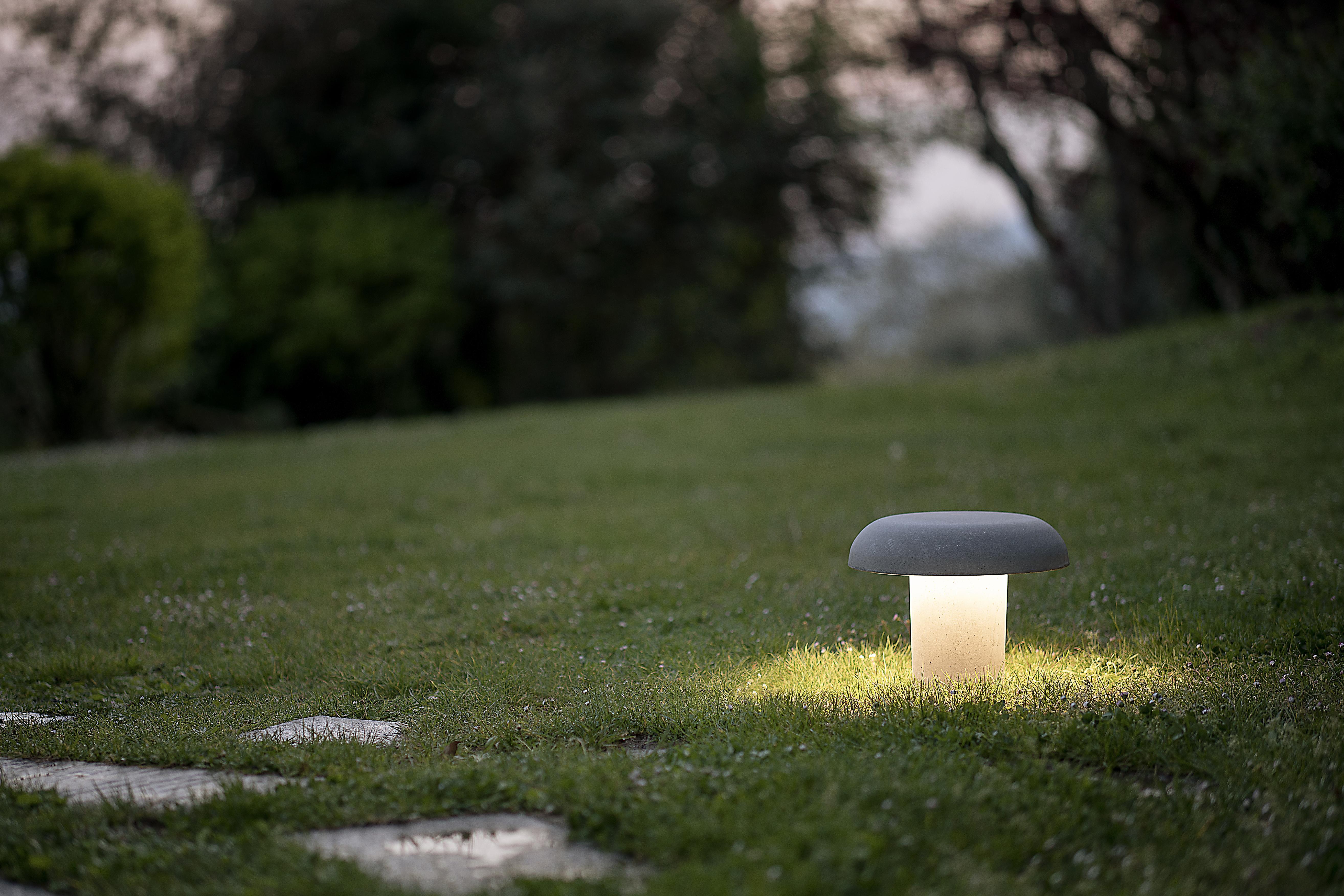Außenlampe AMANITA grauer Beton