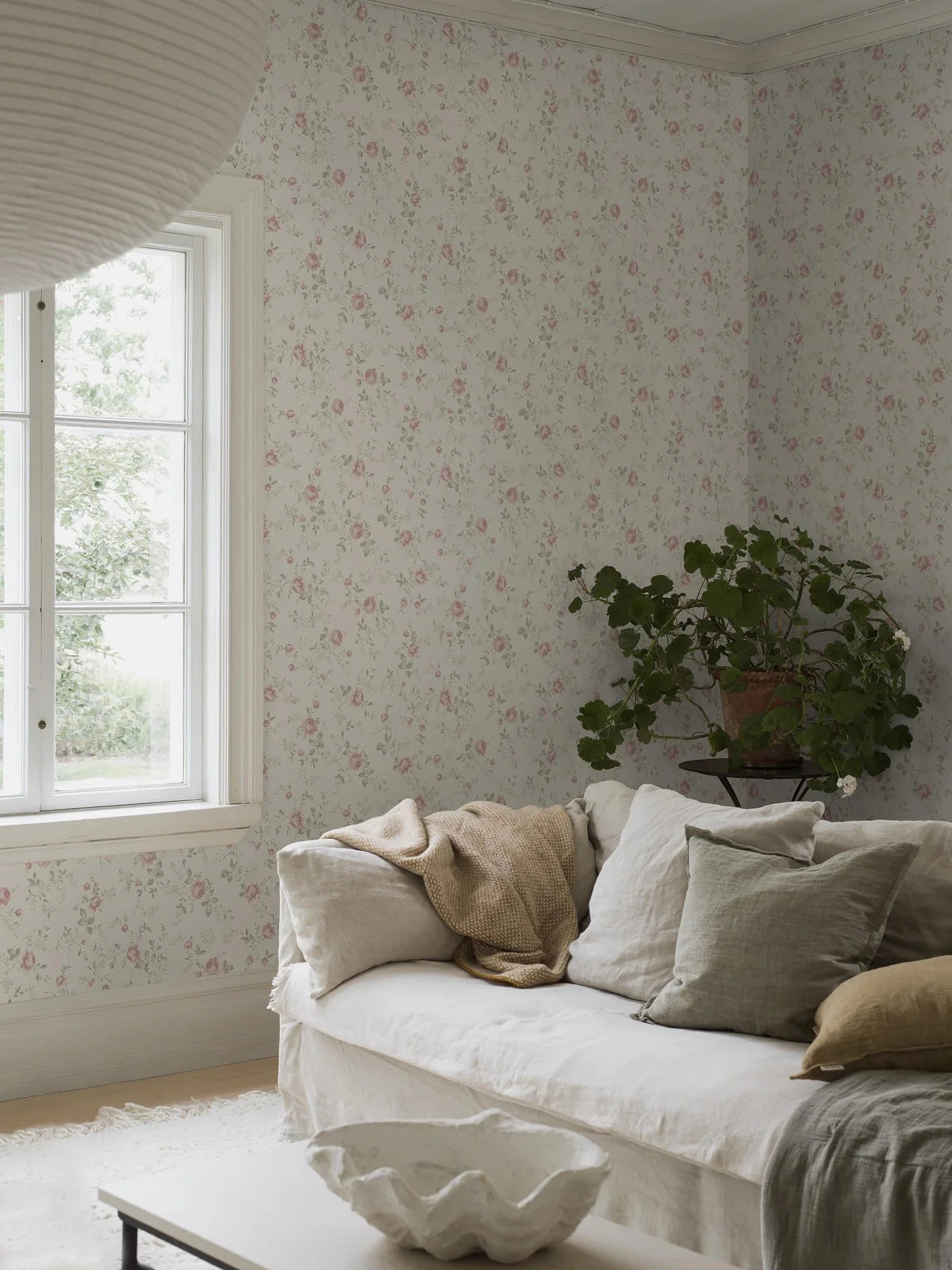 Tapete mit Pflanzenmotiv ROSE GARDEN weiß