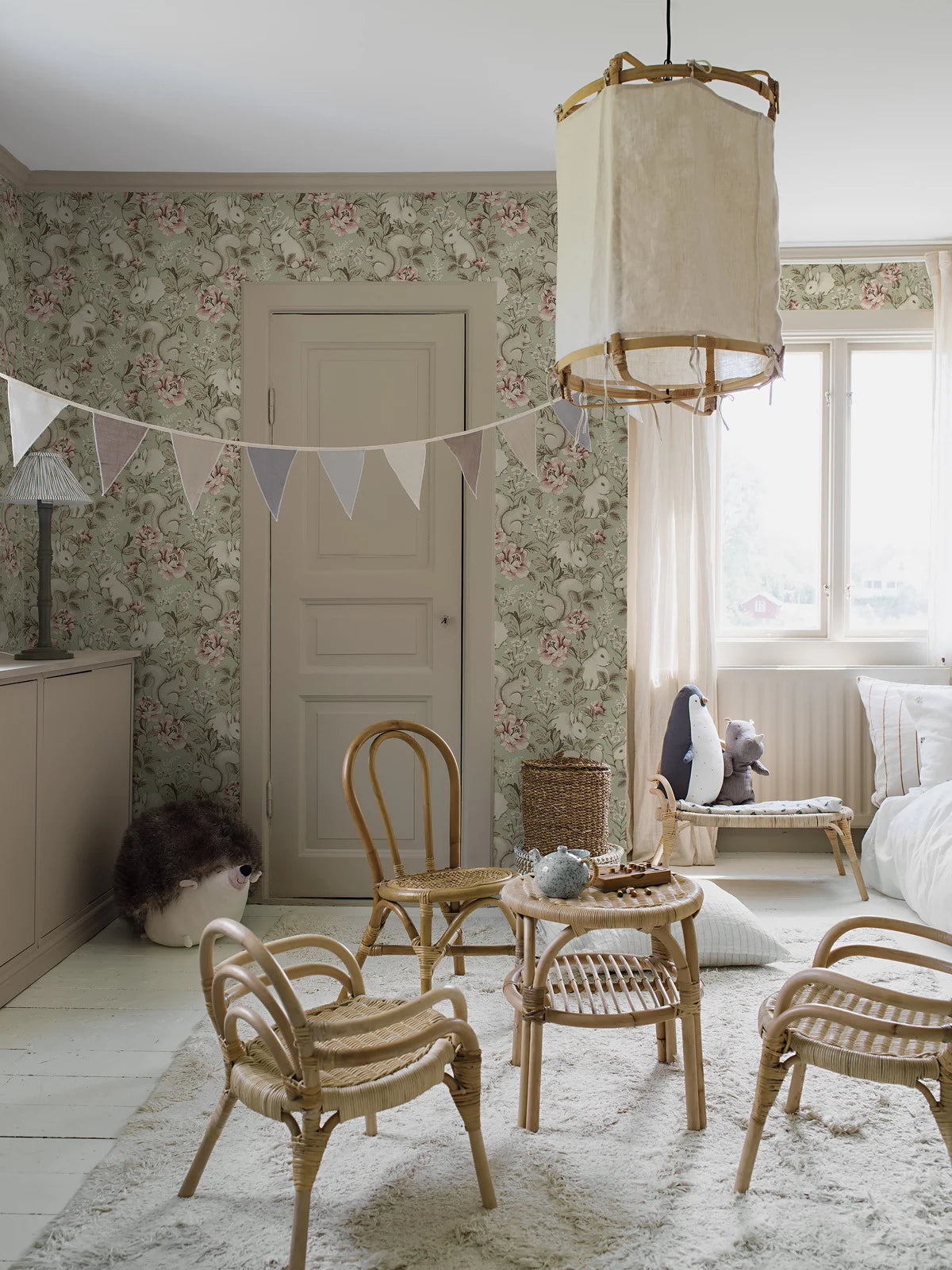 Kinderbehang met planten- en dierenmotief MAGIC FOREST lichtgroen