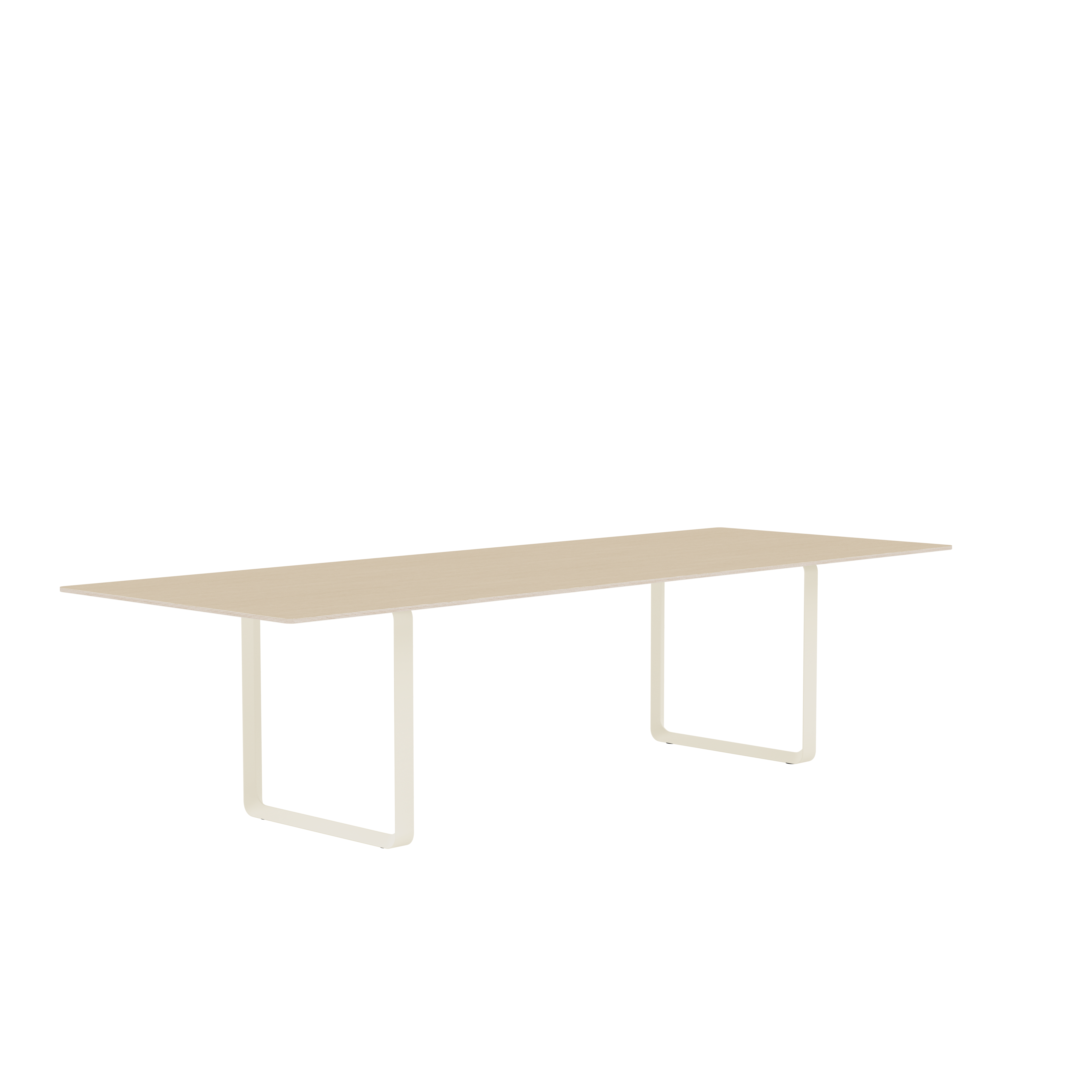 Eettafel 70/70 van eikenhout met zandkleurige basis