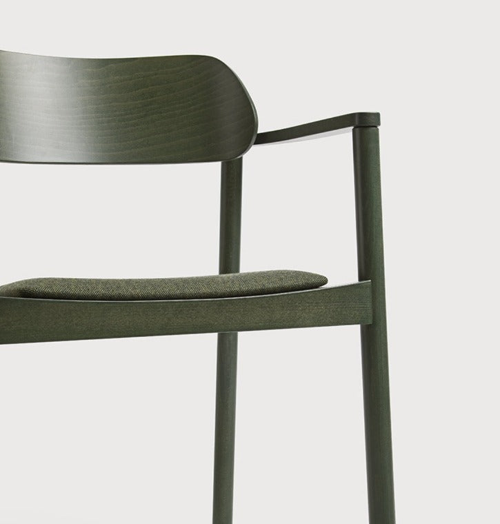 Stuhl mit Armlehnen NIMM B-4590 Buchenholz