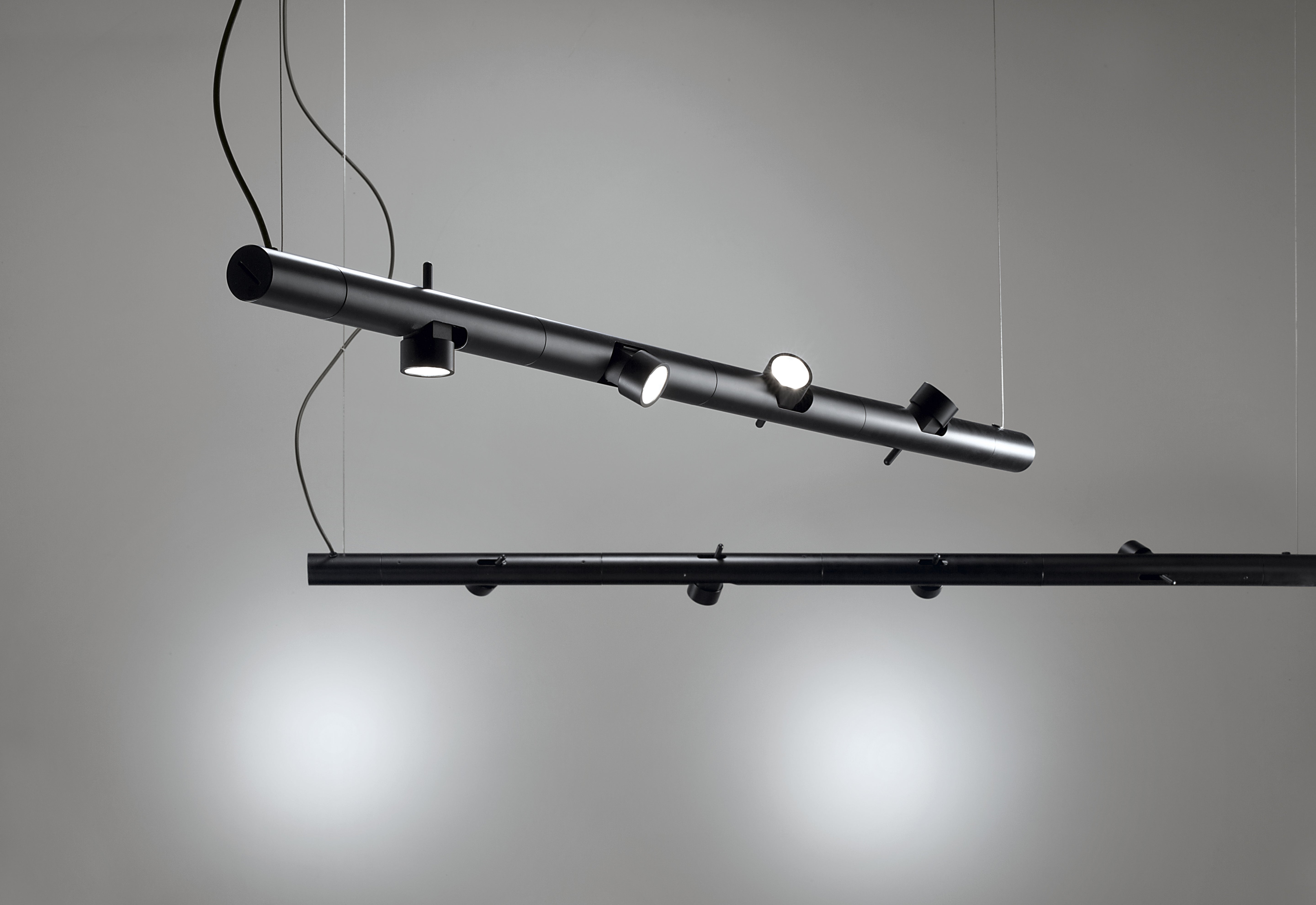 Lampa wisząca punktowa CALABRONE czarny
