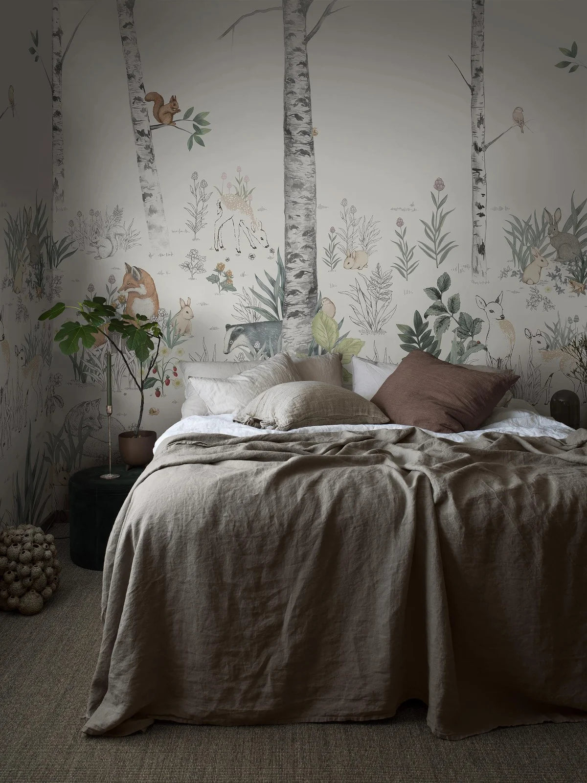 Kinderbehang met een boslandschap MAGIC FOREST warm wit