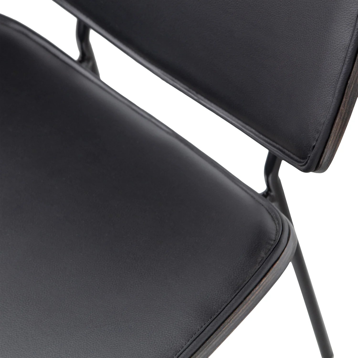 CLOSE IN BLACK EKOSKA Chair