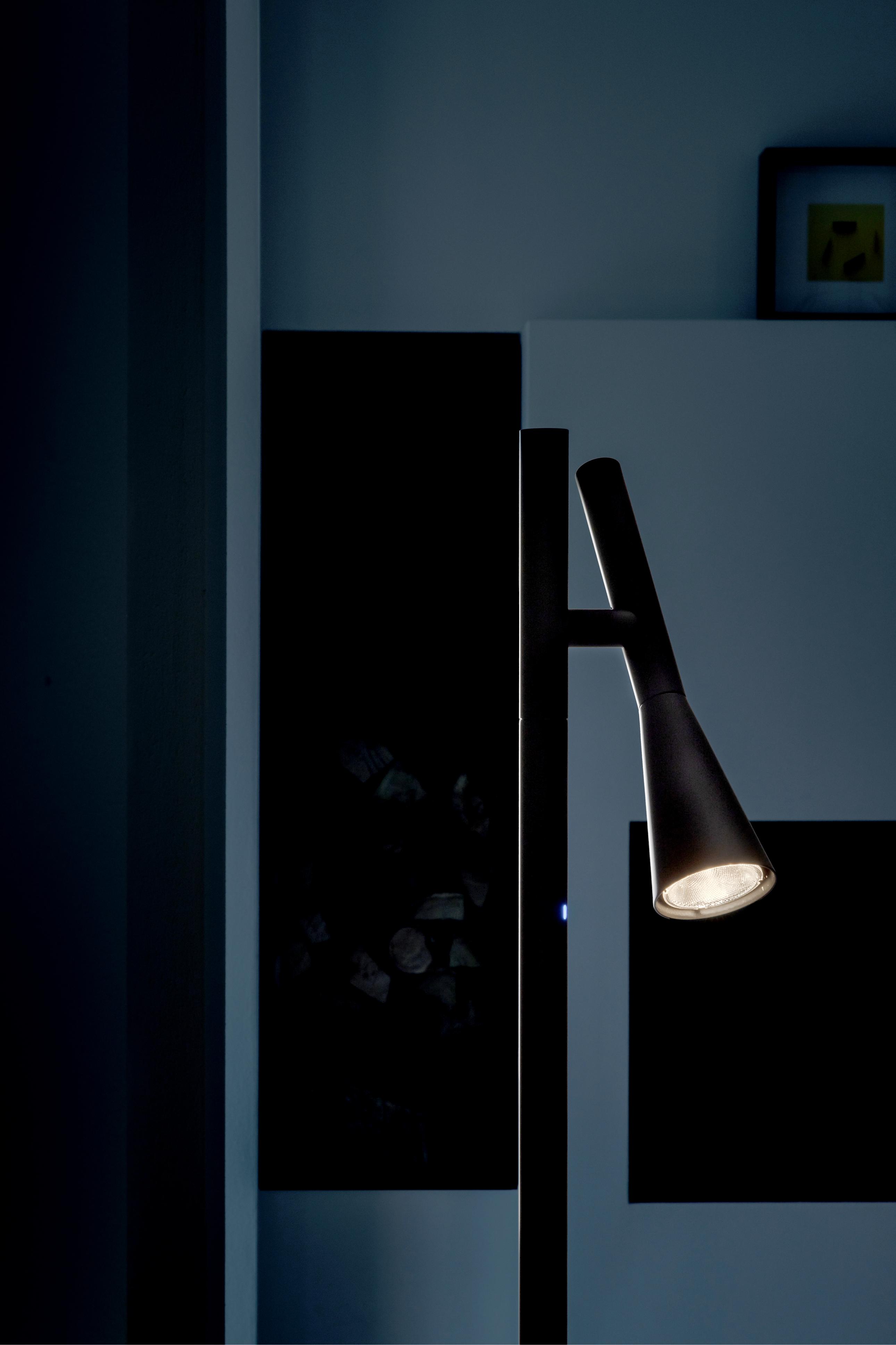 Lampa podłogowa COLIBRÌ biały