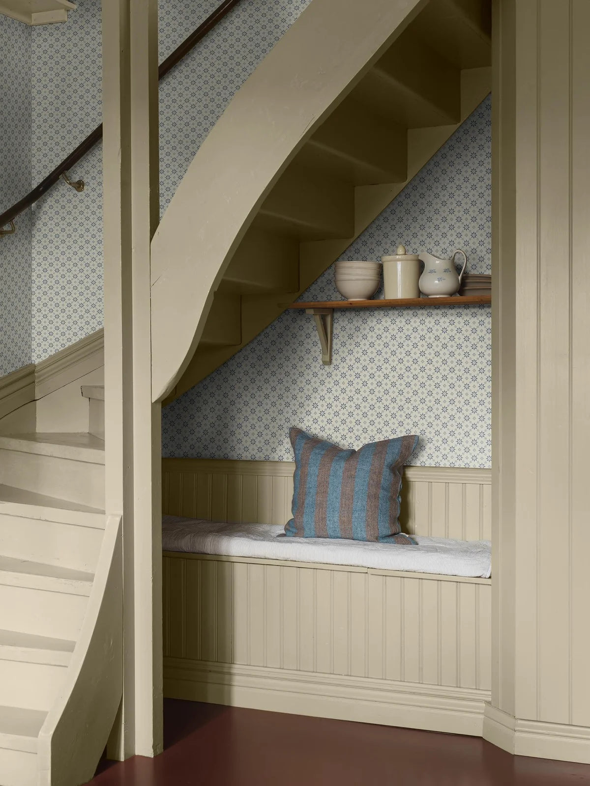 Non-woven paper wallpaper with geometric pattern STELLA white with blue