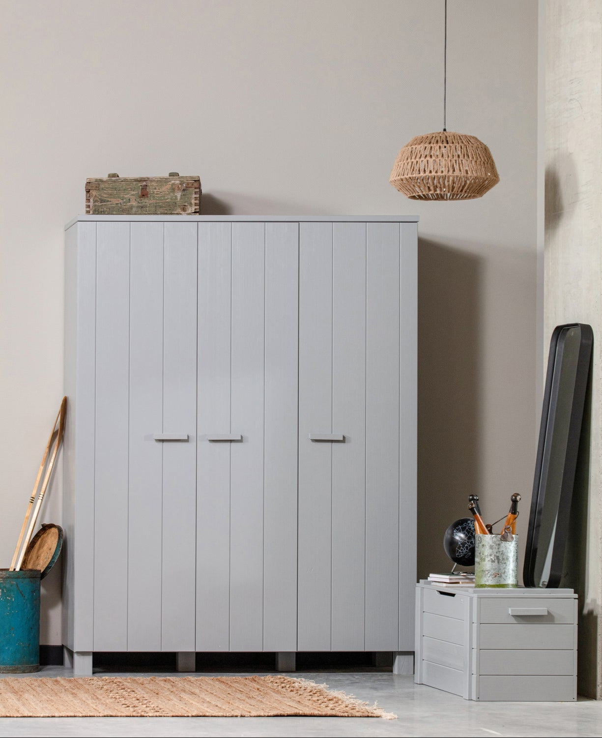 Lustro DOUTZEN czarny