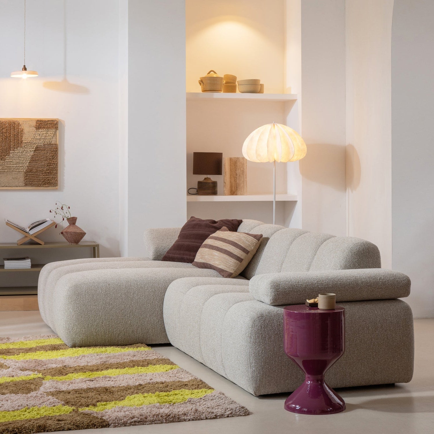 Modulares Sofa MOJO - 1,5-sitziges Element rechtsseitig in sandfarbenem Schafsfell