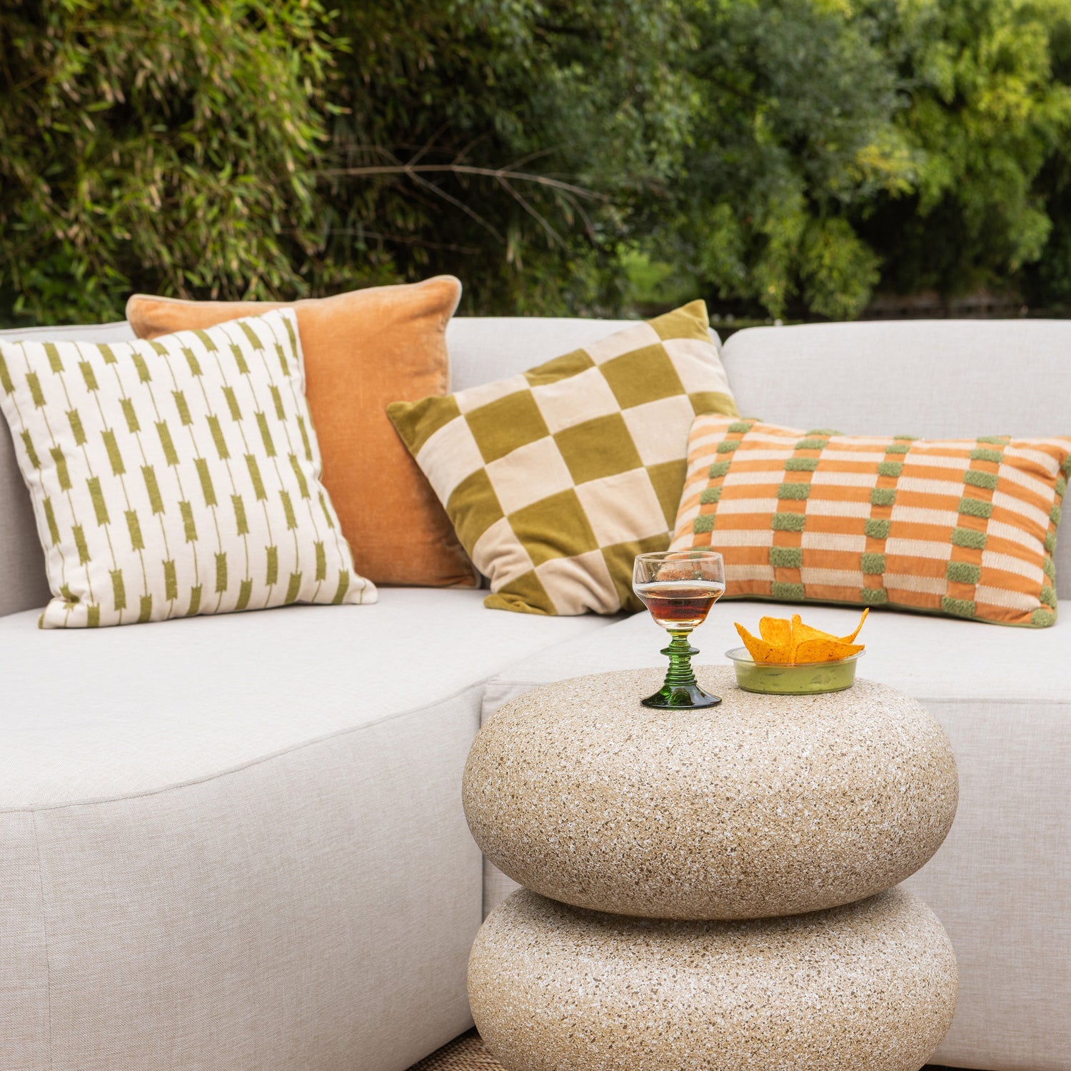 VOLA Cushion Set Green with Orange