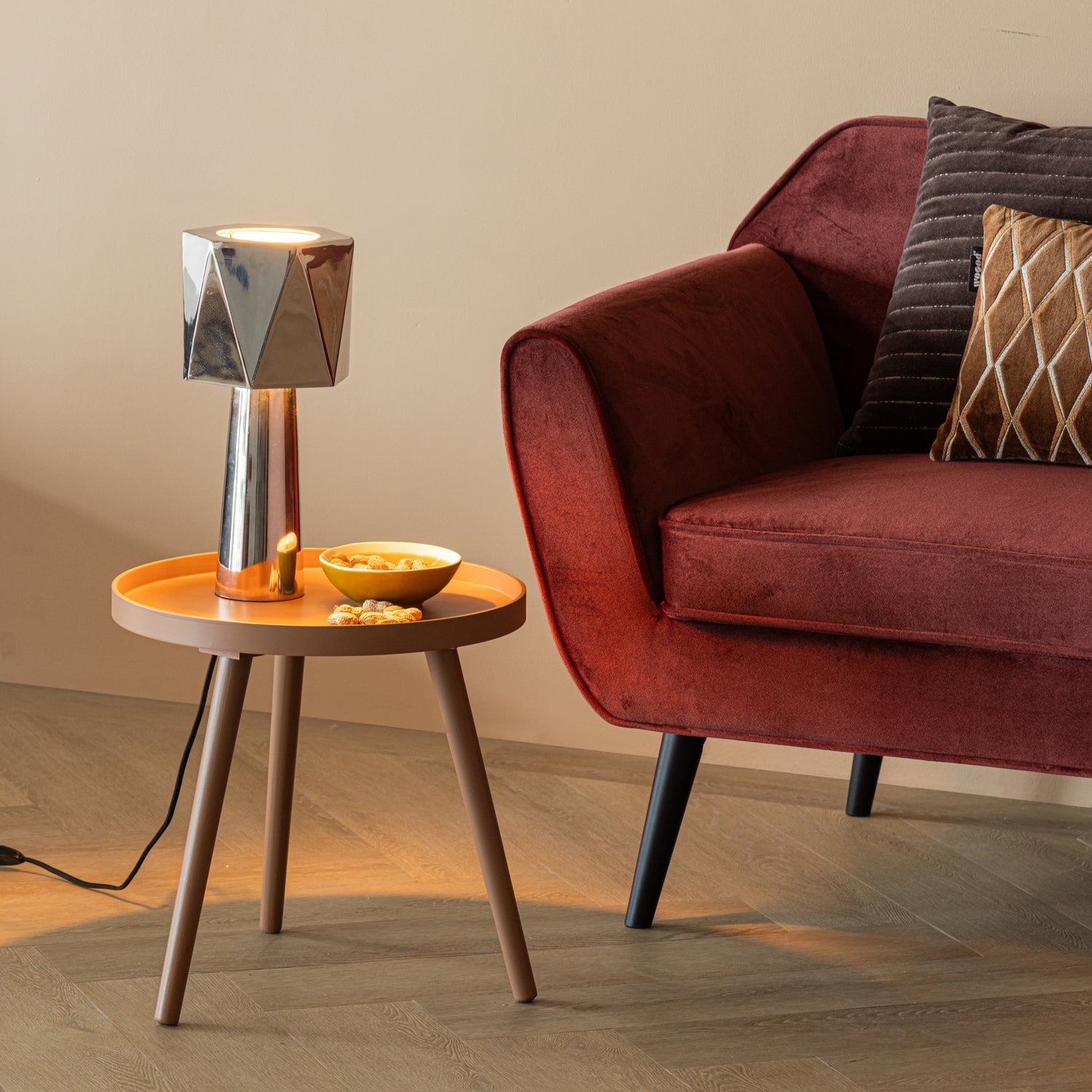 Stolik SASHA schmutziges Rosa