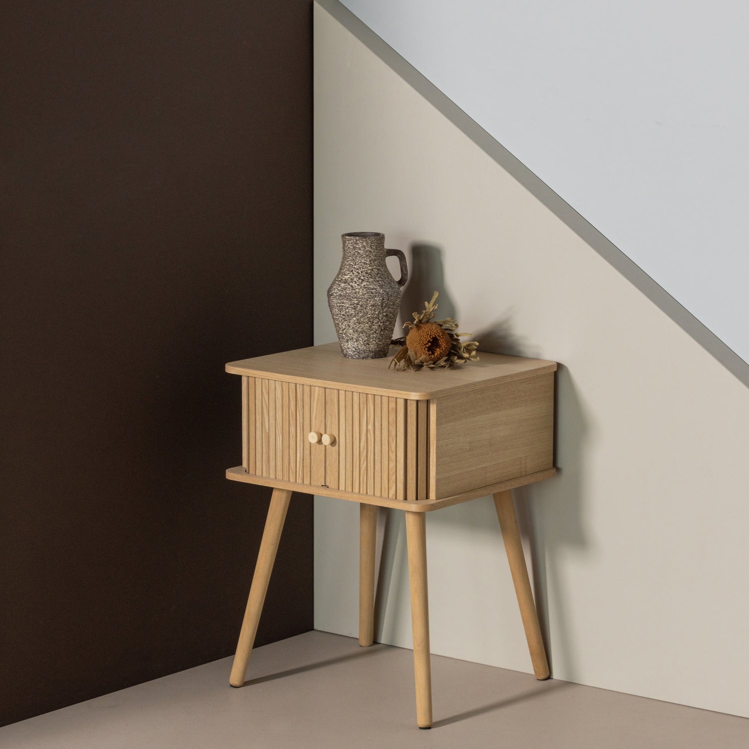 Nachtkastje KARRI hout