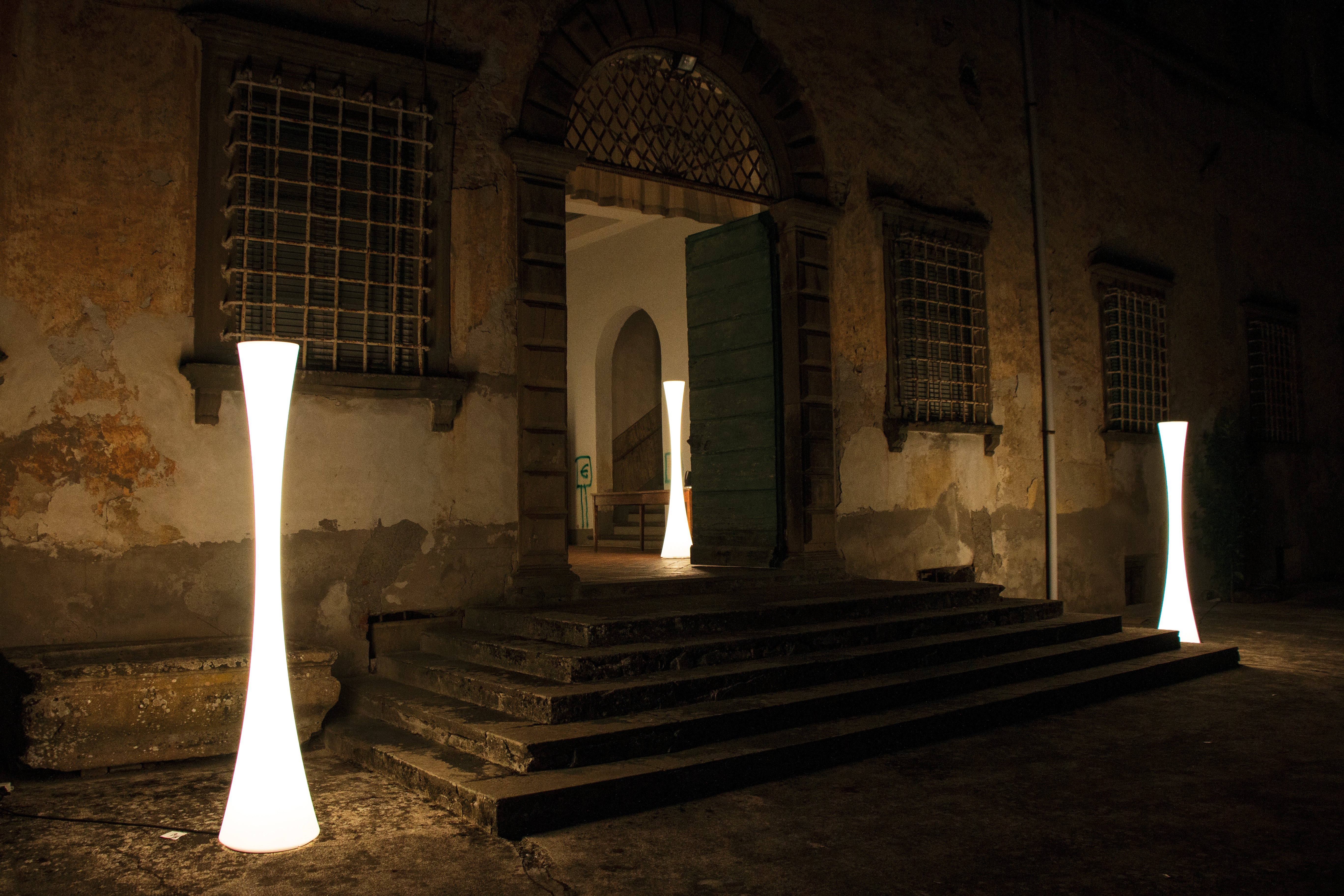 BICONICA Vloerlamp in glanzend wit