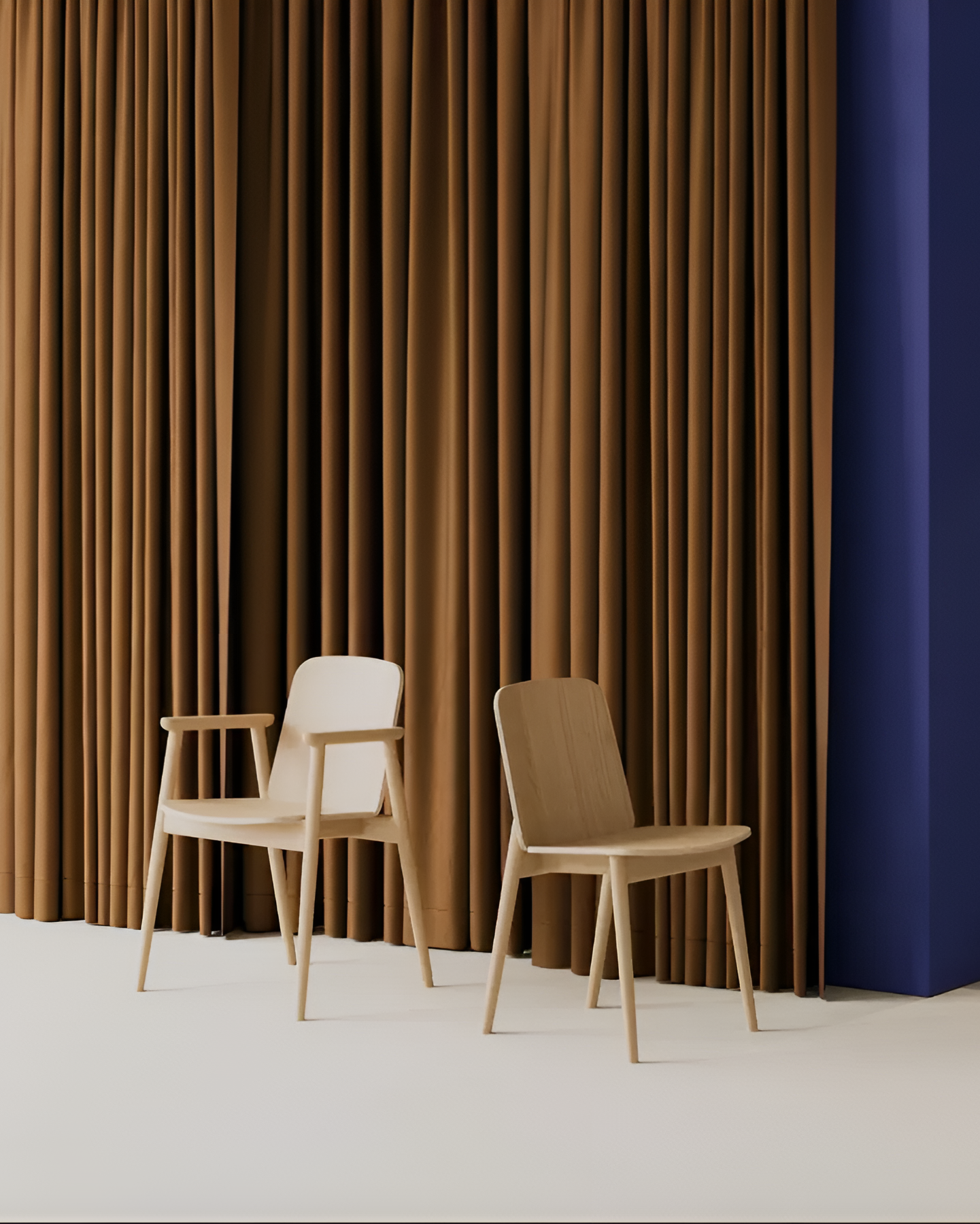 PROP B-4390 Holzsessel