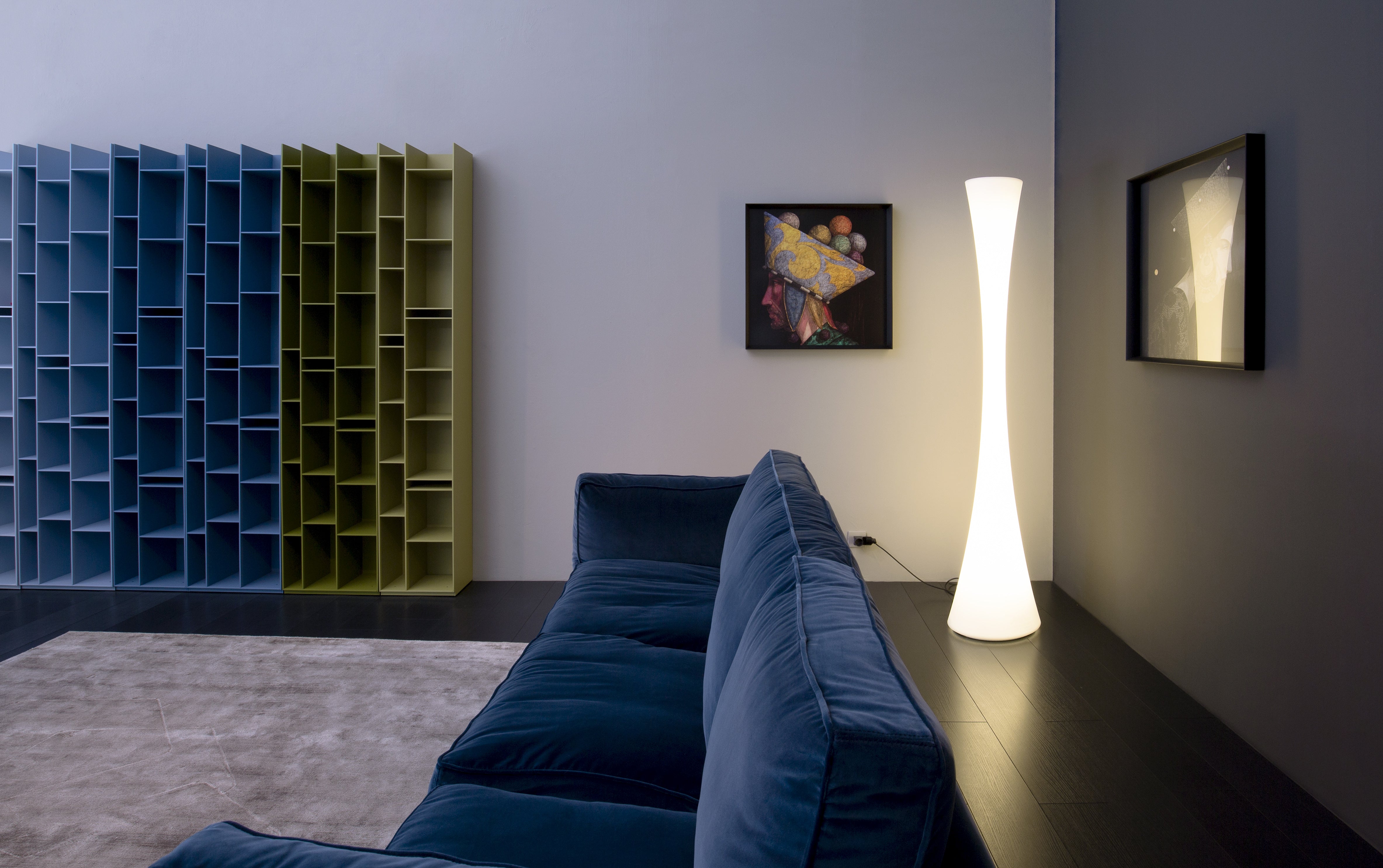 BICONICA Vloerlamp in glanzend wit