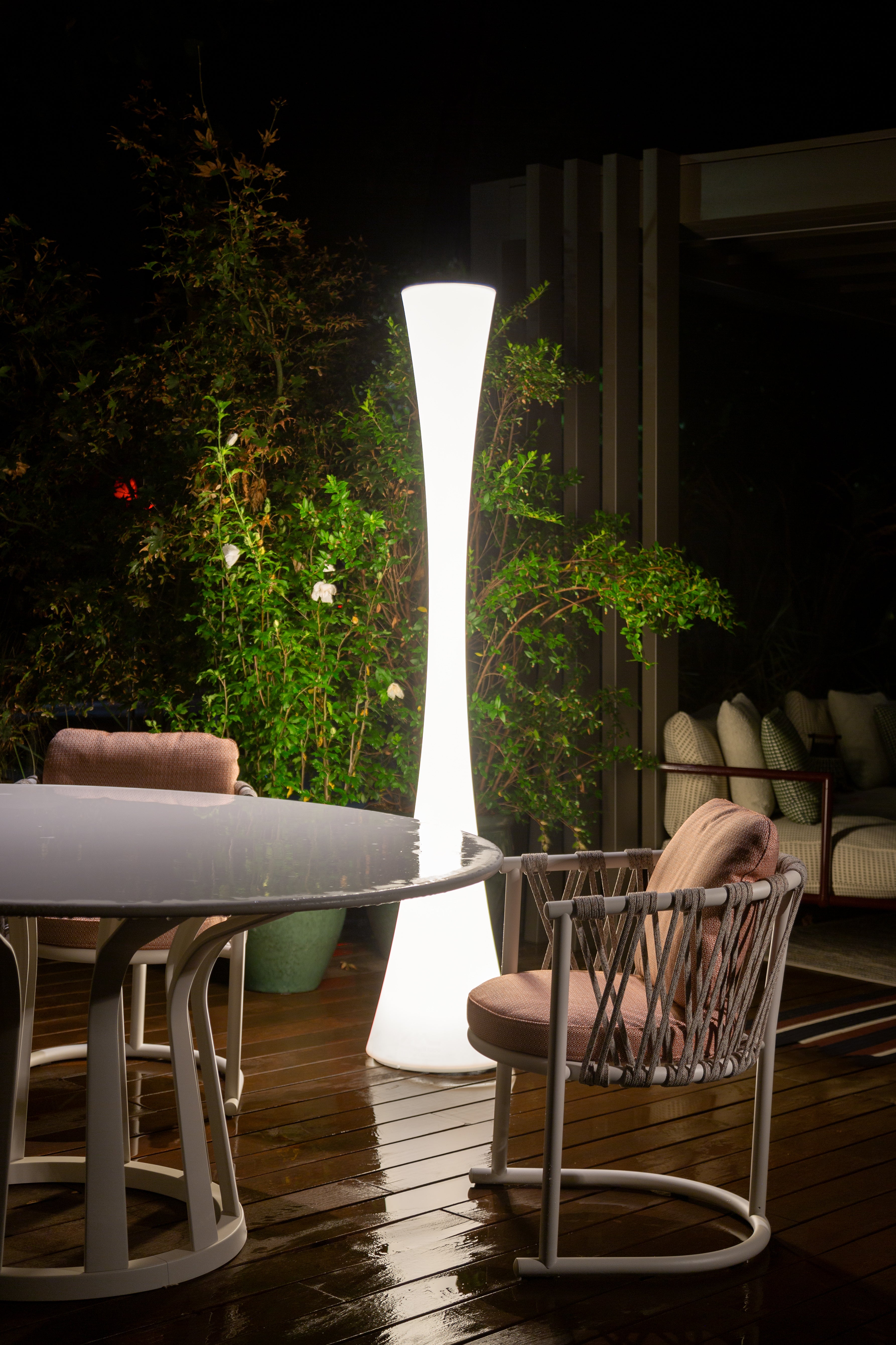 BICONICA Vloerlamp in glanzend wit