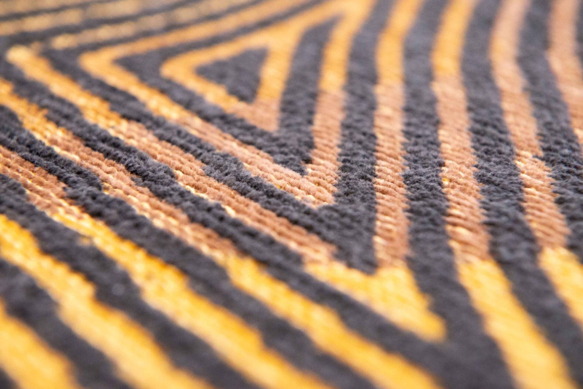 Vloerkleed KORAAL ZWART GOUD zwart-goud