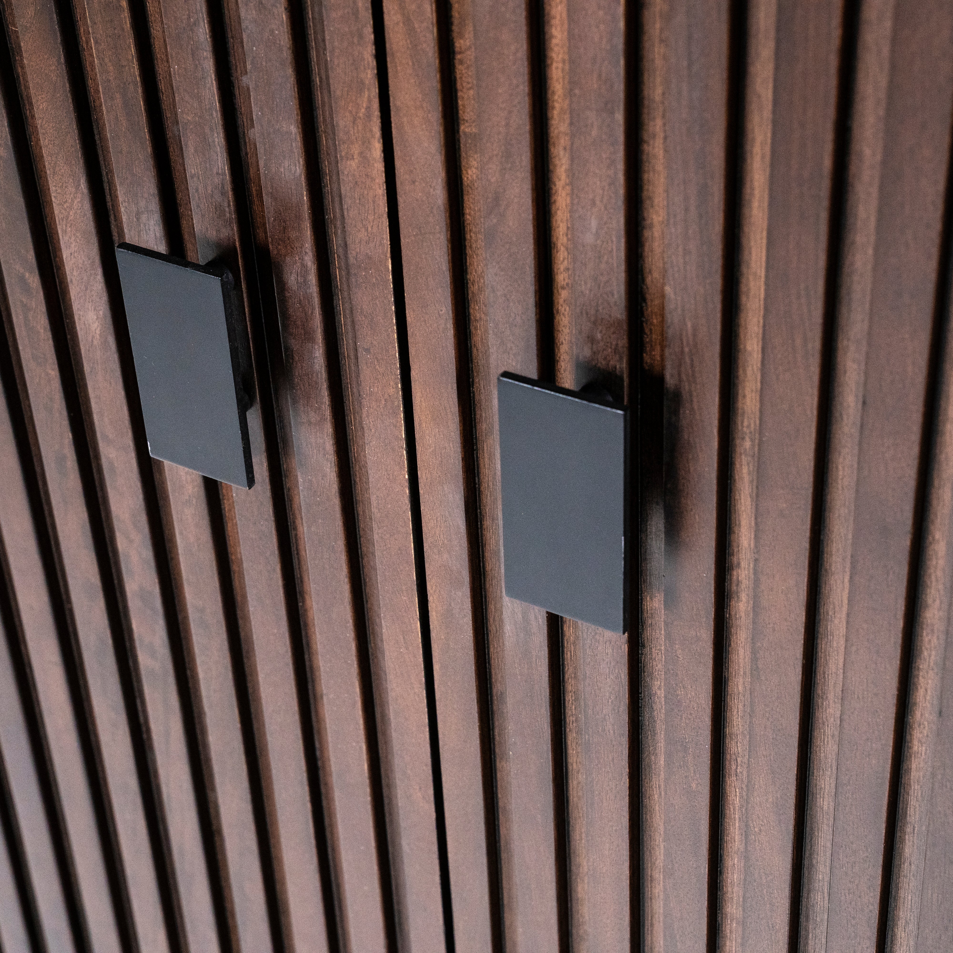 REMI wardrobe dark brown mango wood