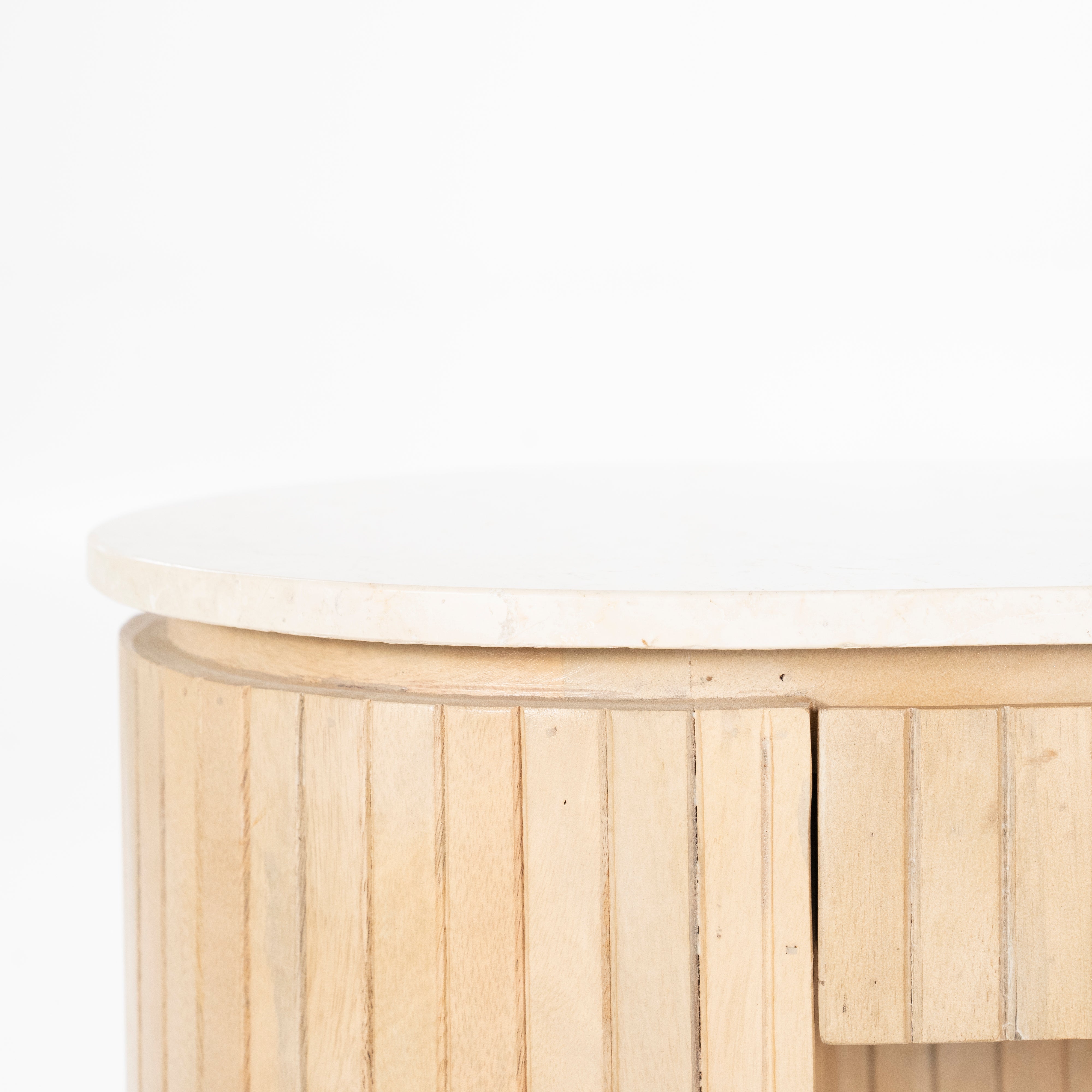 Bureau KIRA van mango-hout met een marmeren blad