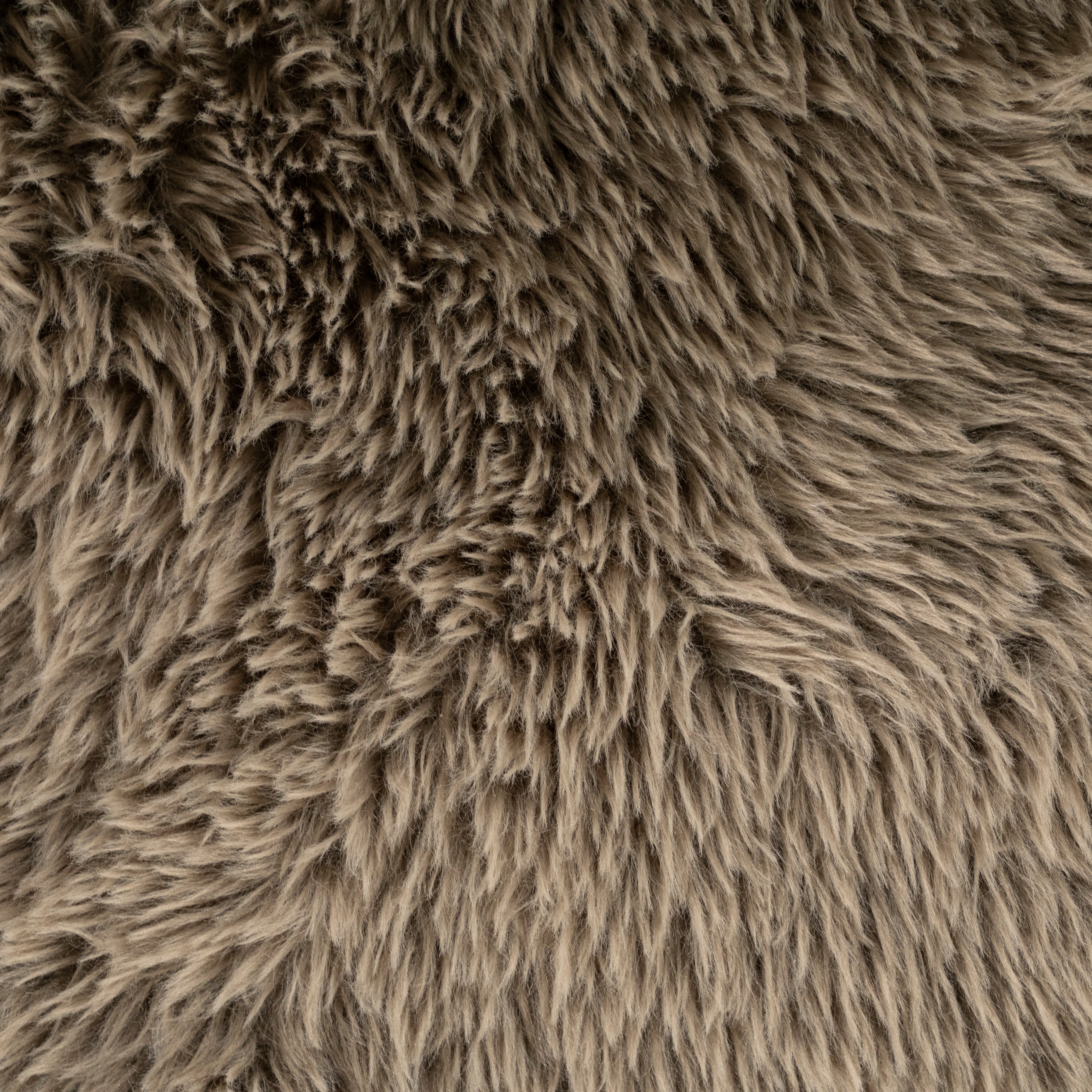 Fauteuil SAMSON met taupekleurige vacht