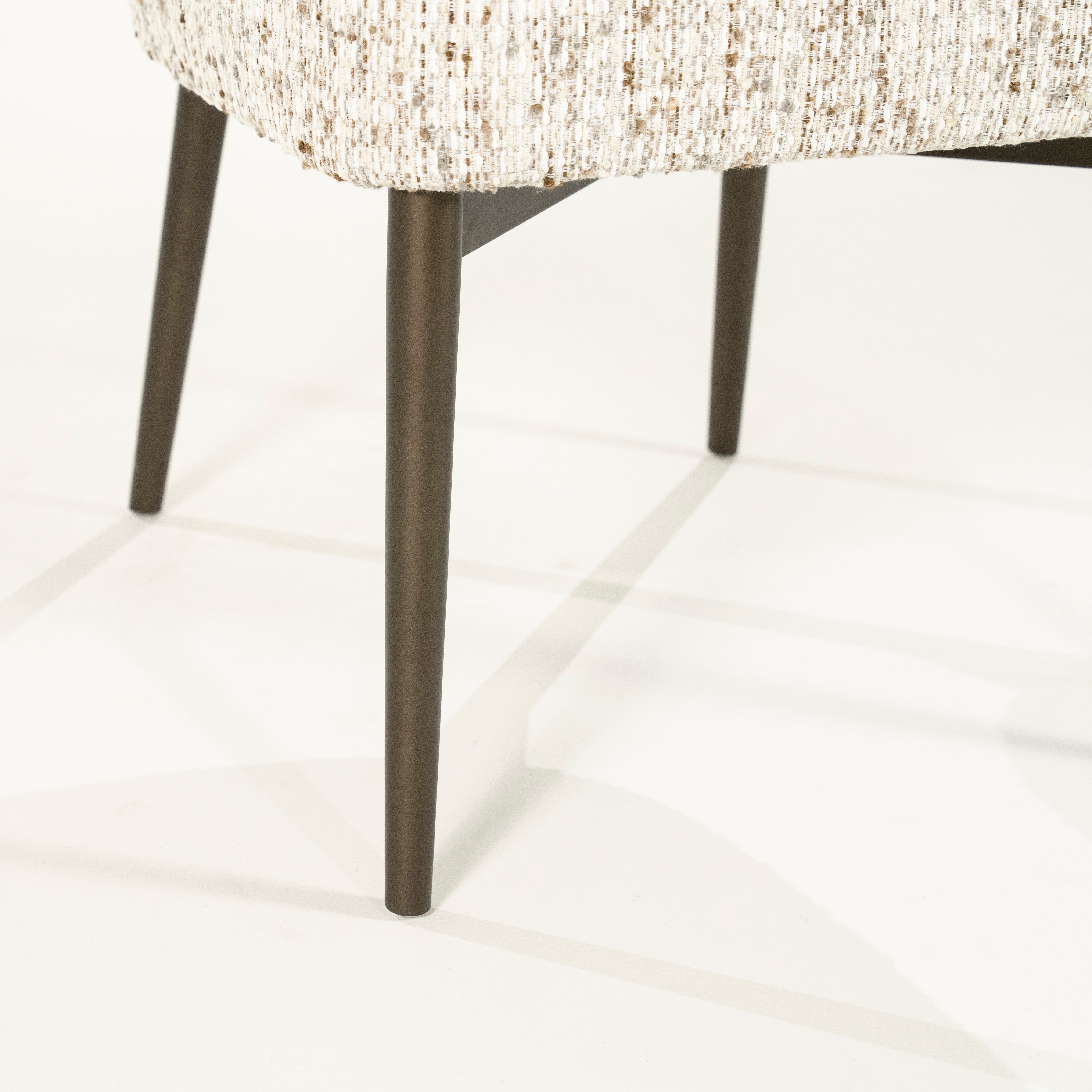 Stuhl TOBIAS beige mit dunkelbraunem Gestell