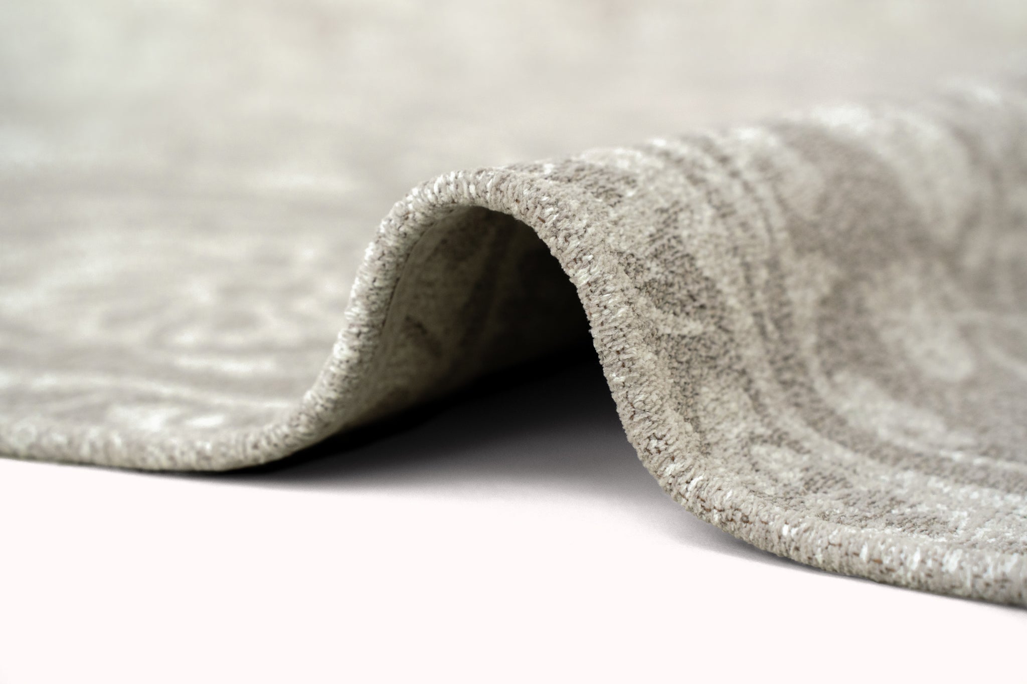 SUZANI BOREE Beige Rug