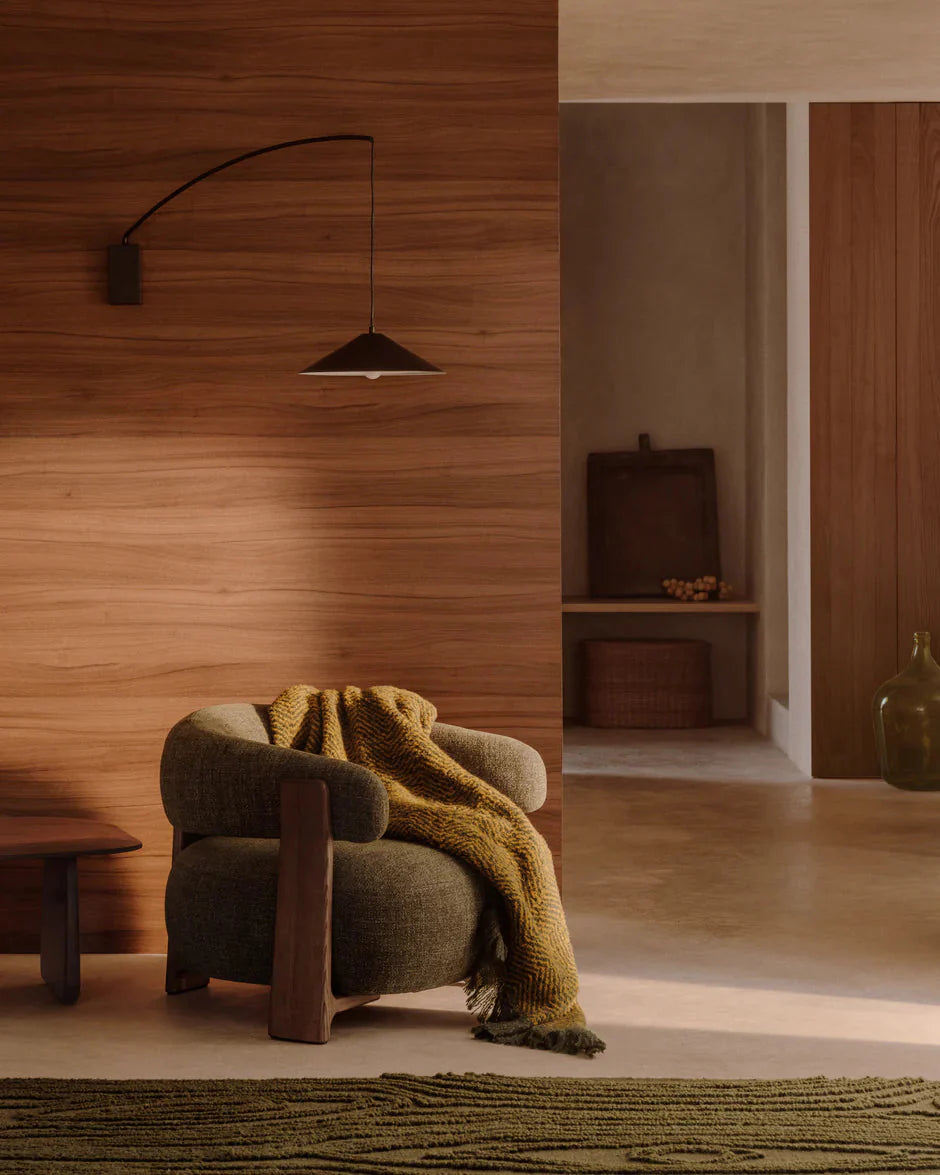 Sessel GRANITE grün mit dunklem Eschenfuß