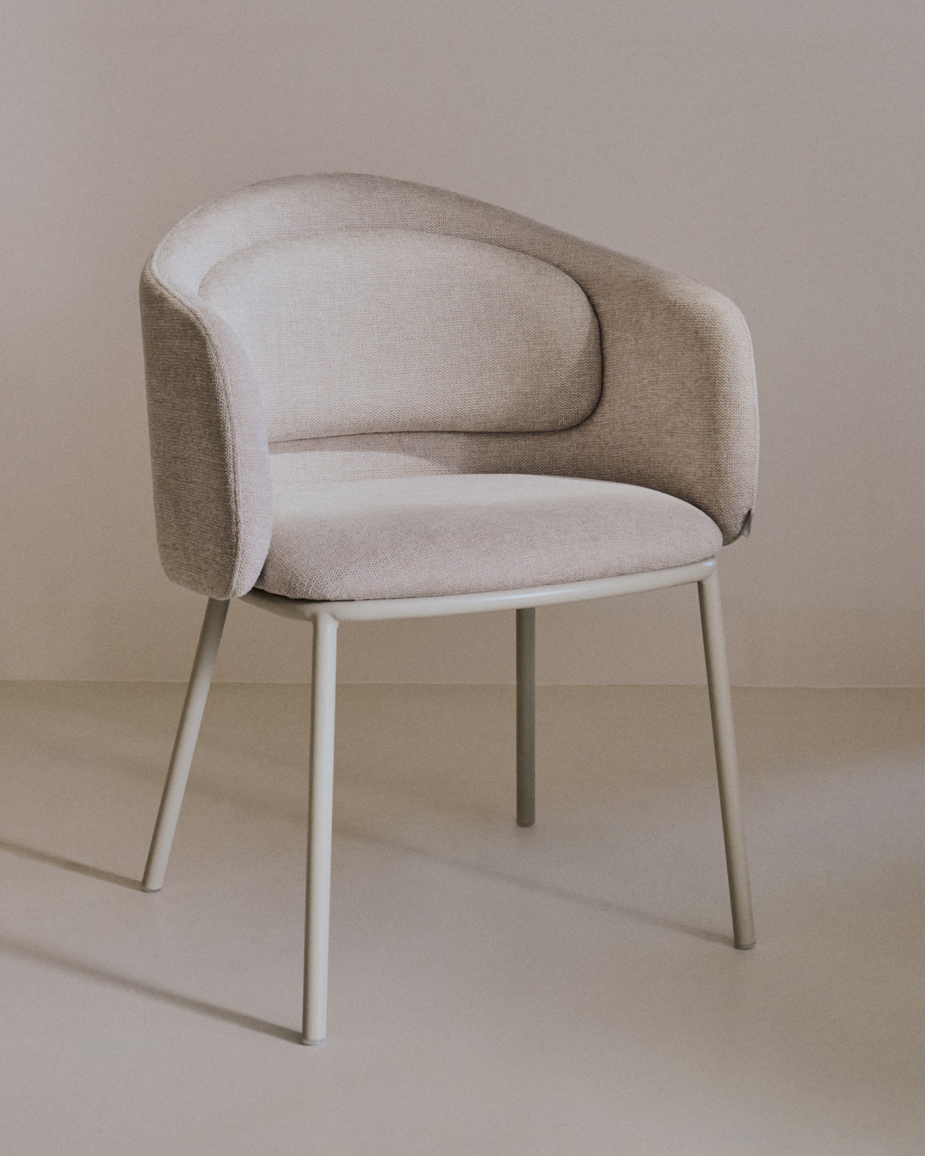 IDAIRA Chair Beige Chenille