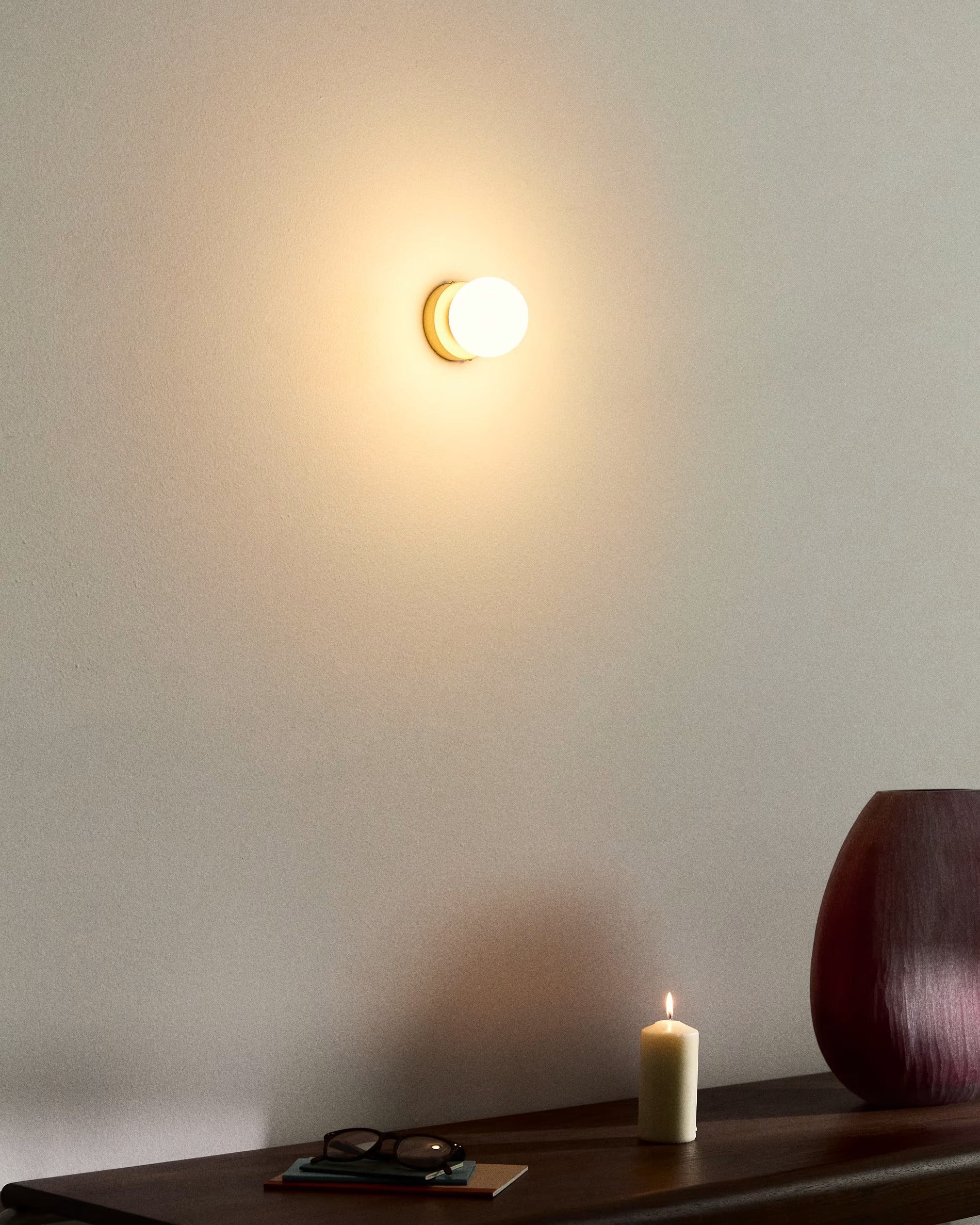 Wandleuchte BRISIA gebürstetes Messing