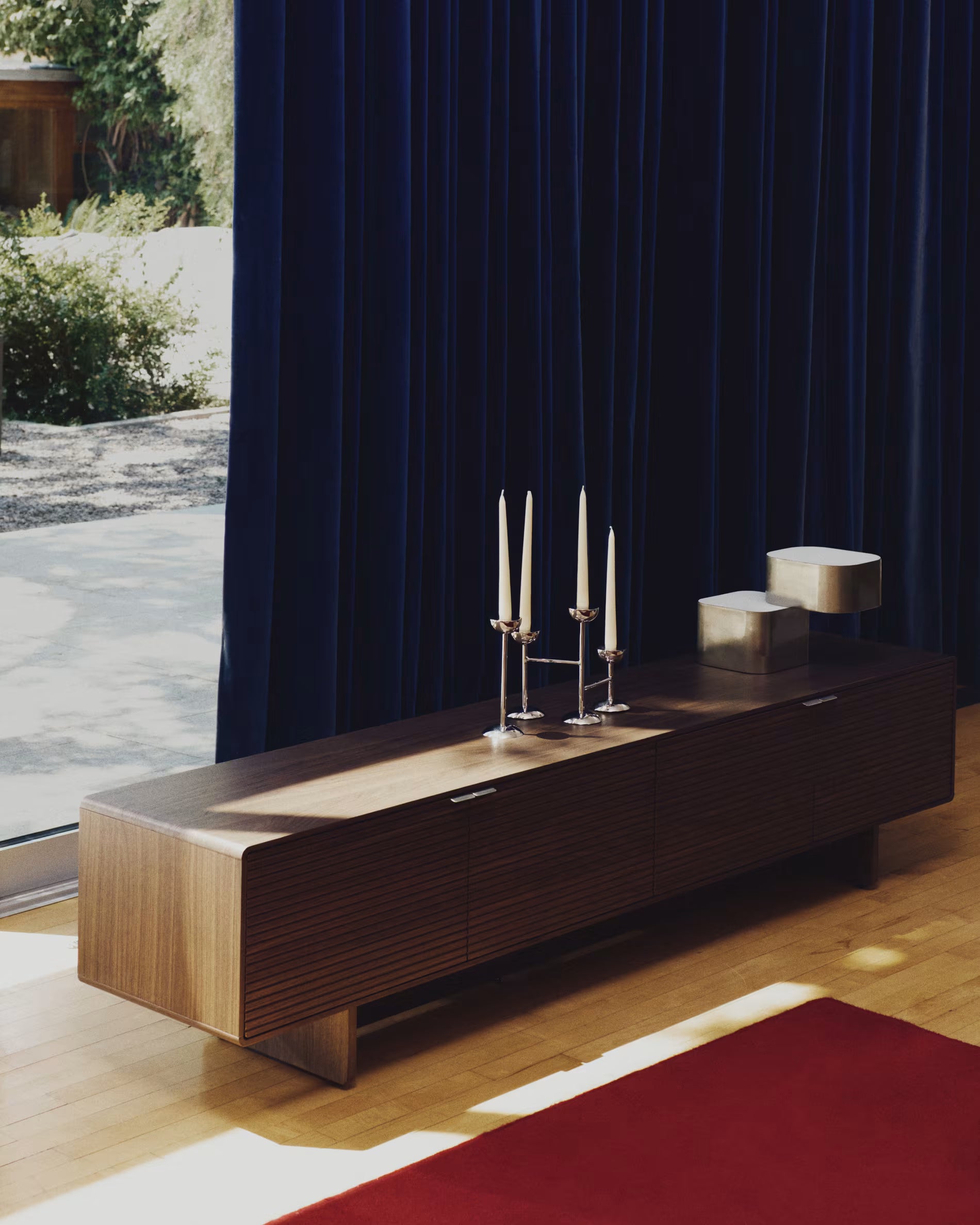 NORLEN dark brown walnut veneer TV cabinet