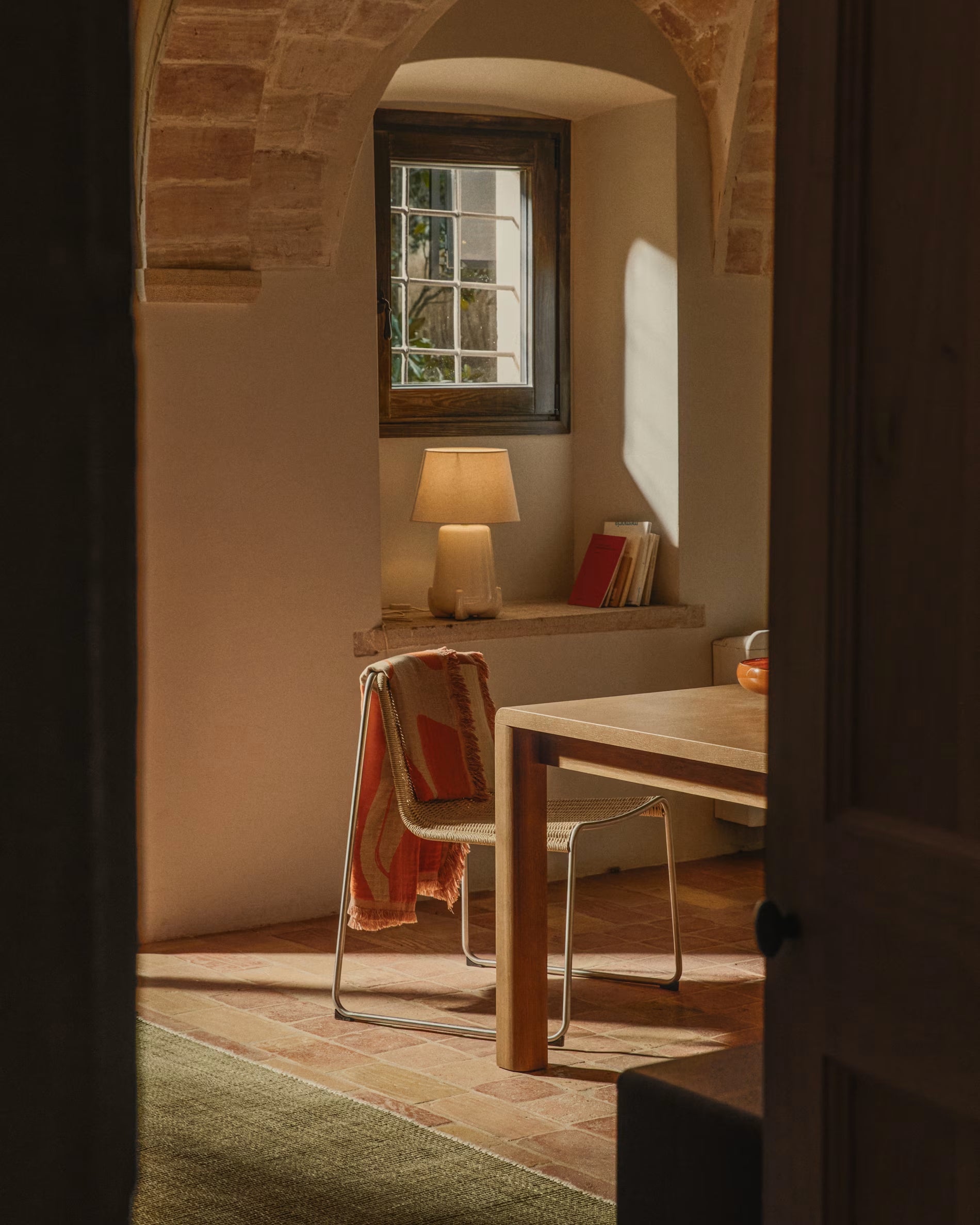 Tafellamp ODRA beige
