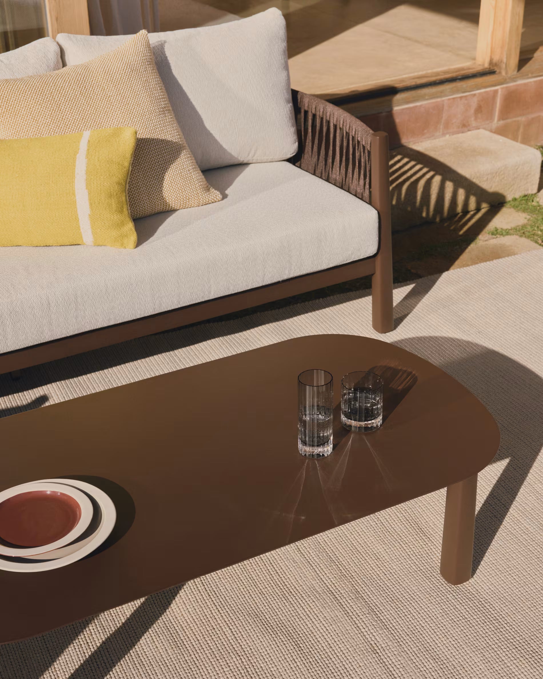Tuinset ALERIA beige met donkere basis