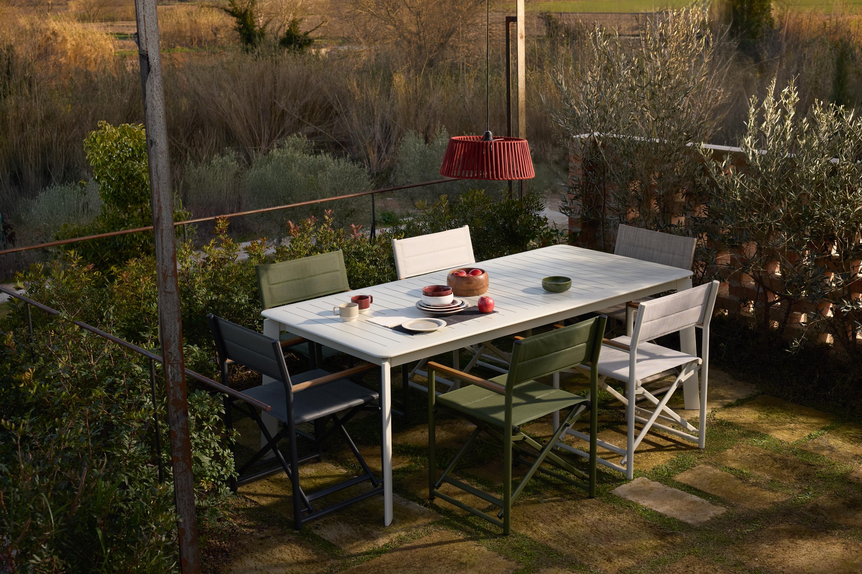 TISNO Folding Garden Chair in Graphite