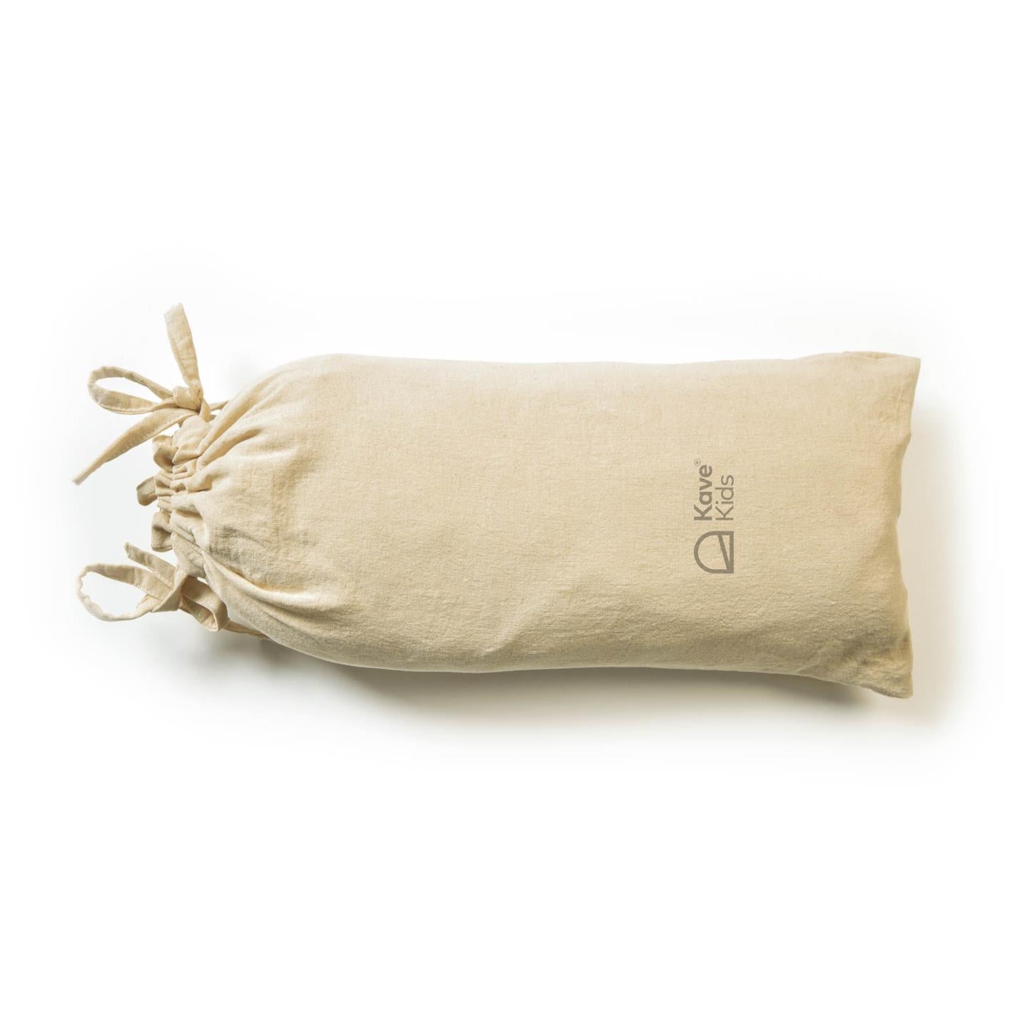 Łóżko tipi MARALIS lite drewno bukowe La Forma    Eye on Design