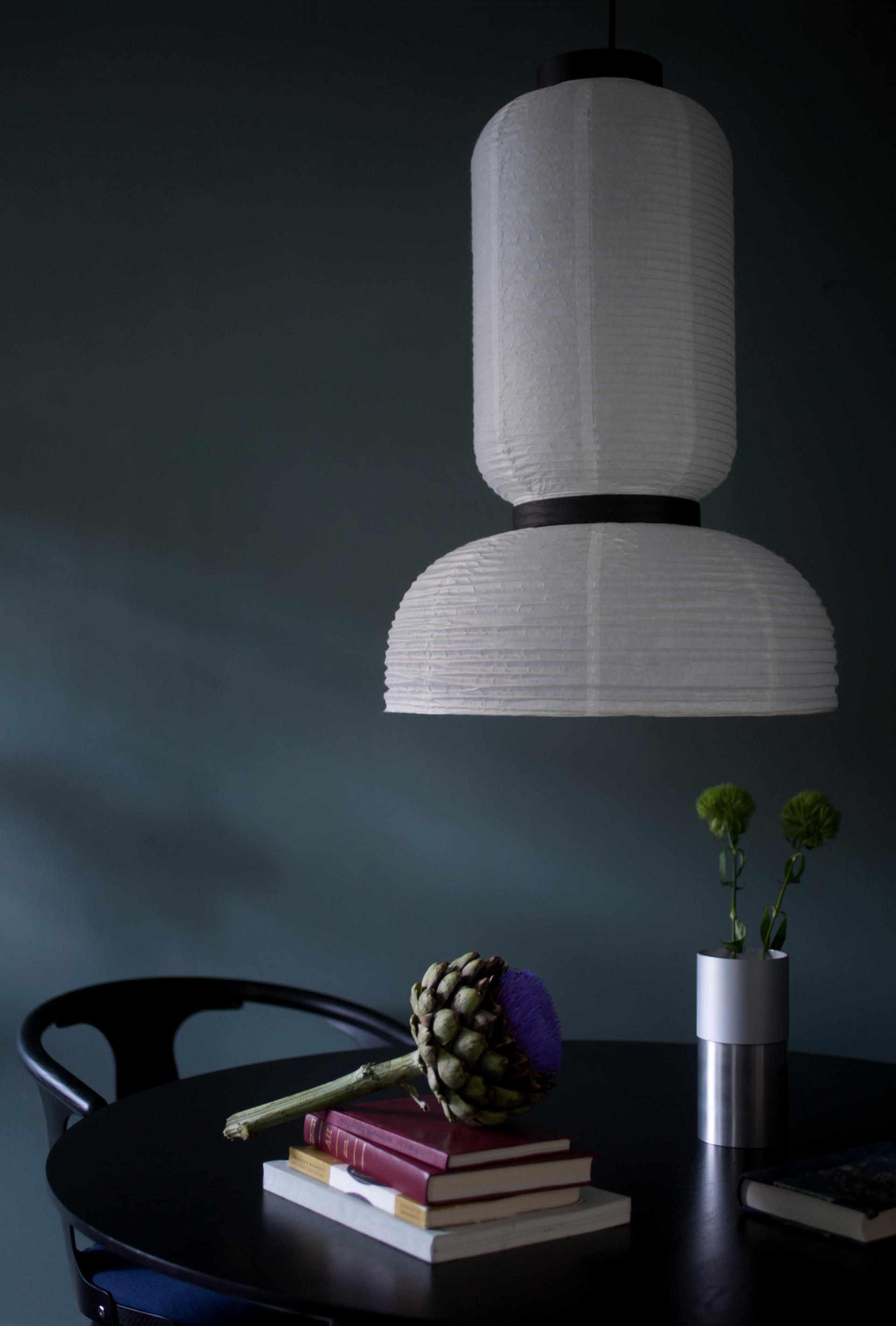 Ronde tafel IN BETWEEN geolied eiken