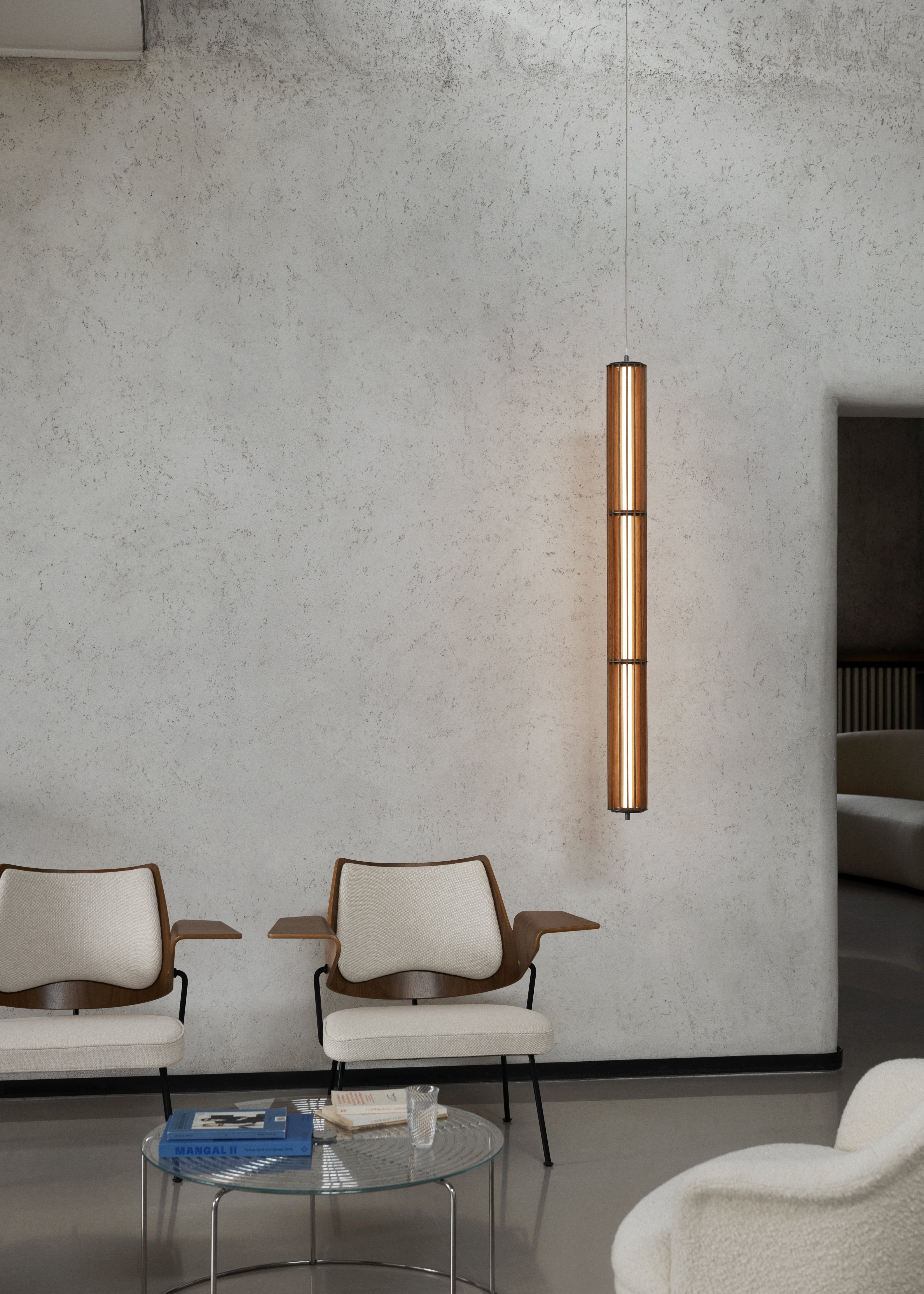 Hanglamp NUMBRA TY1 van aluminium met eikenhout