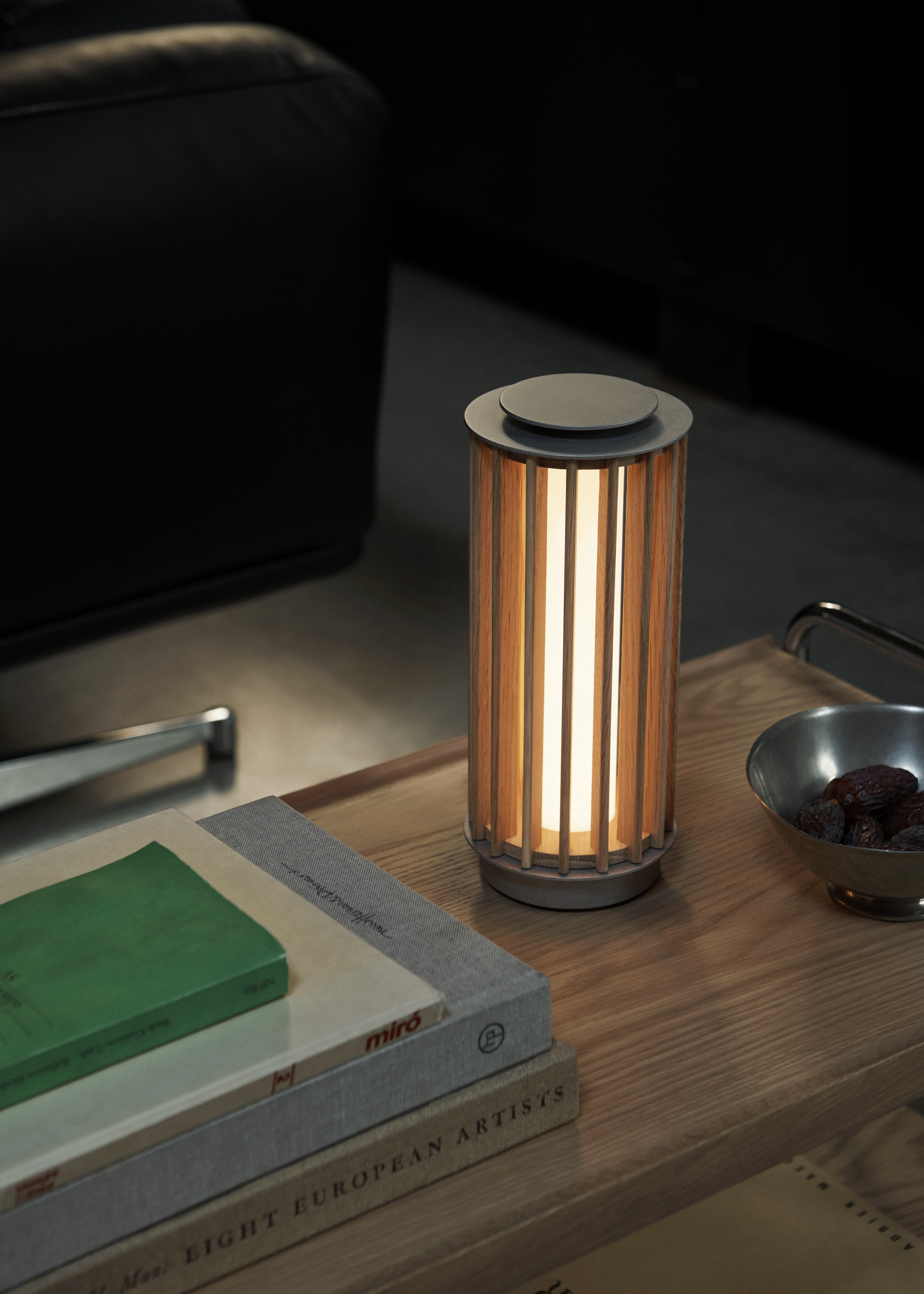 Draagbare lamp NUMBRA TY3 van aluminium met eikenhout