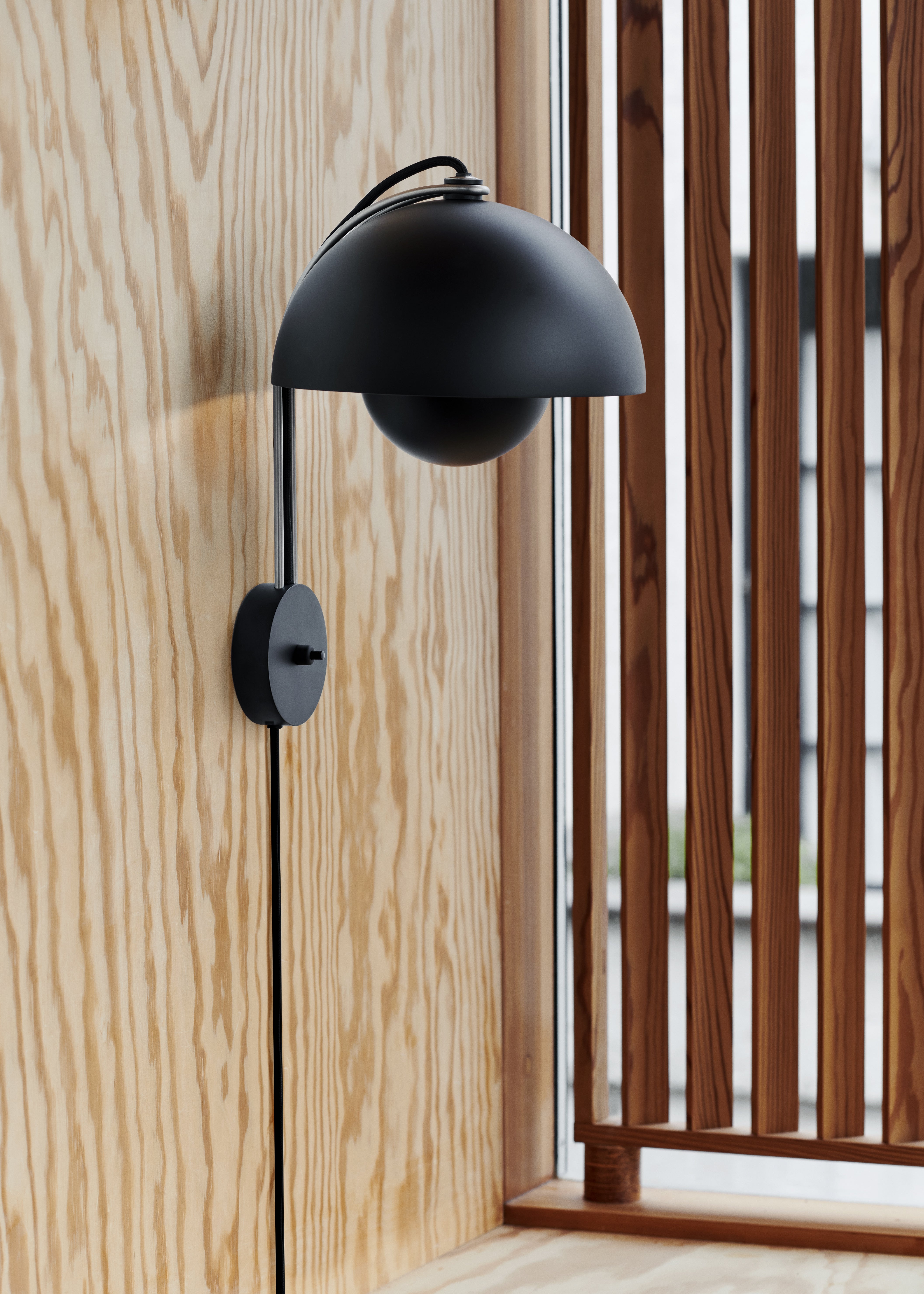 Wandlamp FLOWERPOT VP8 chroom