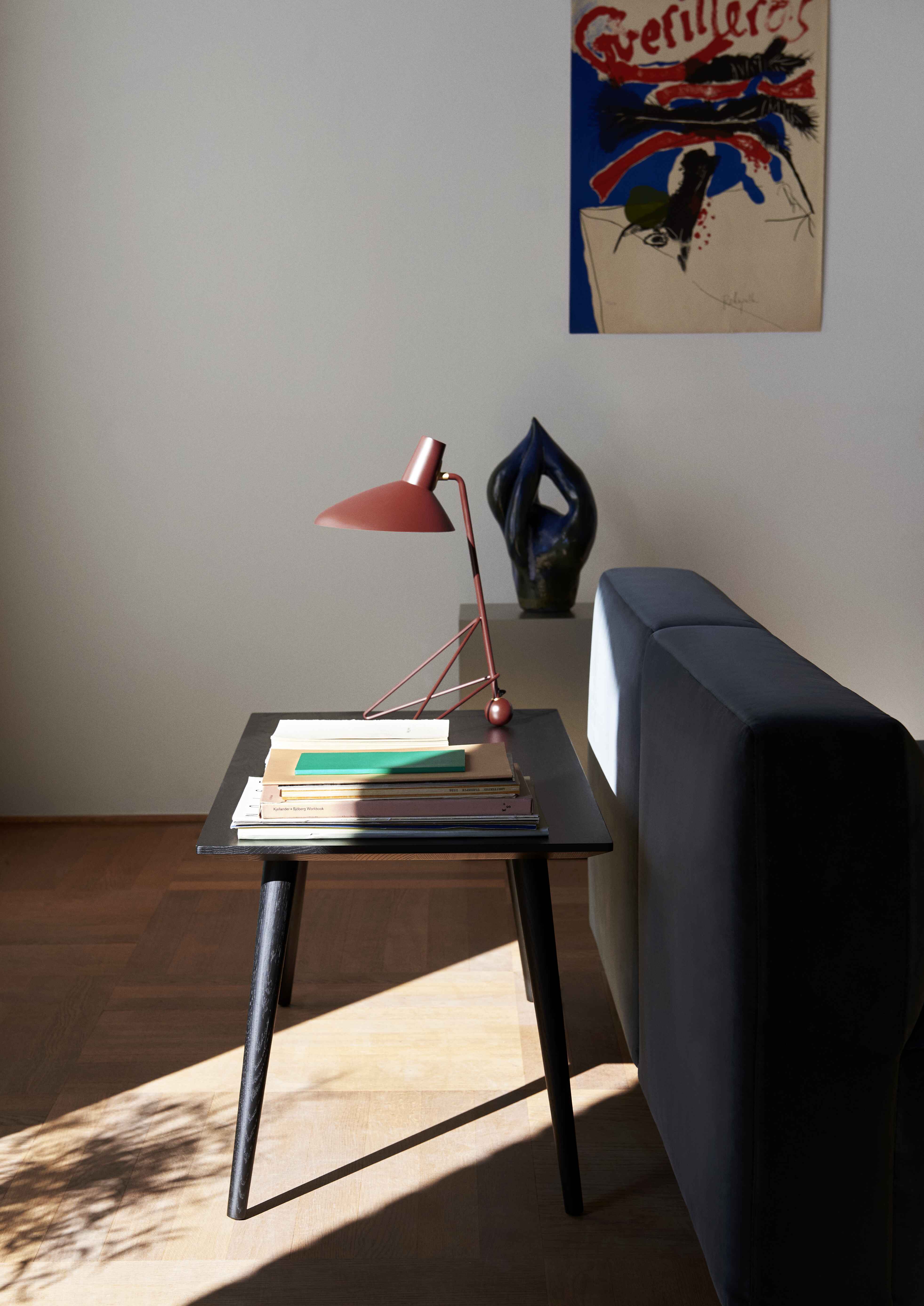 Koffietafel IN BETWEEN SK23 gerookt geolied eiken